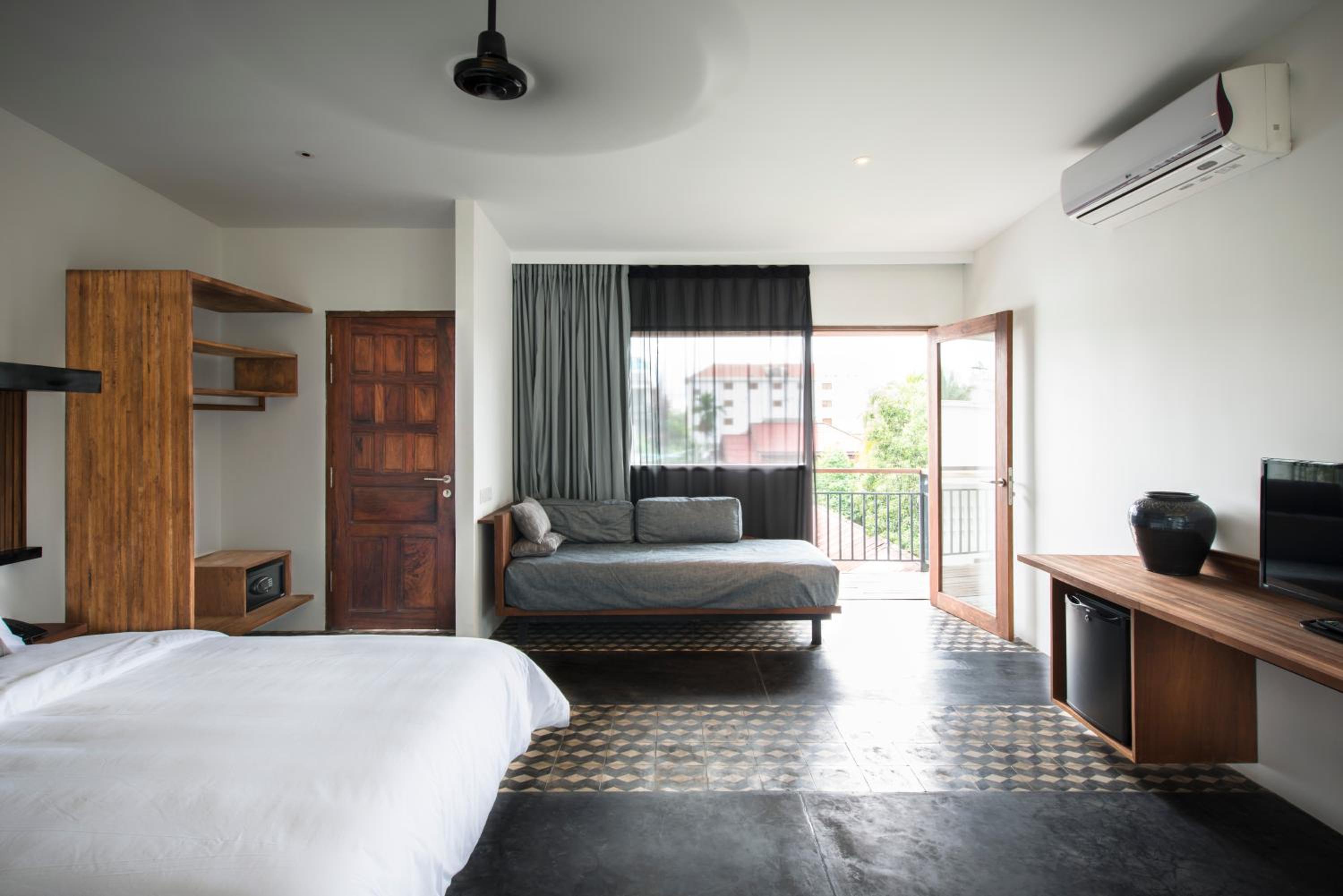 Deluxe Double Room photo 2