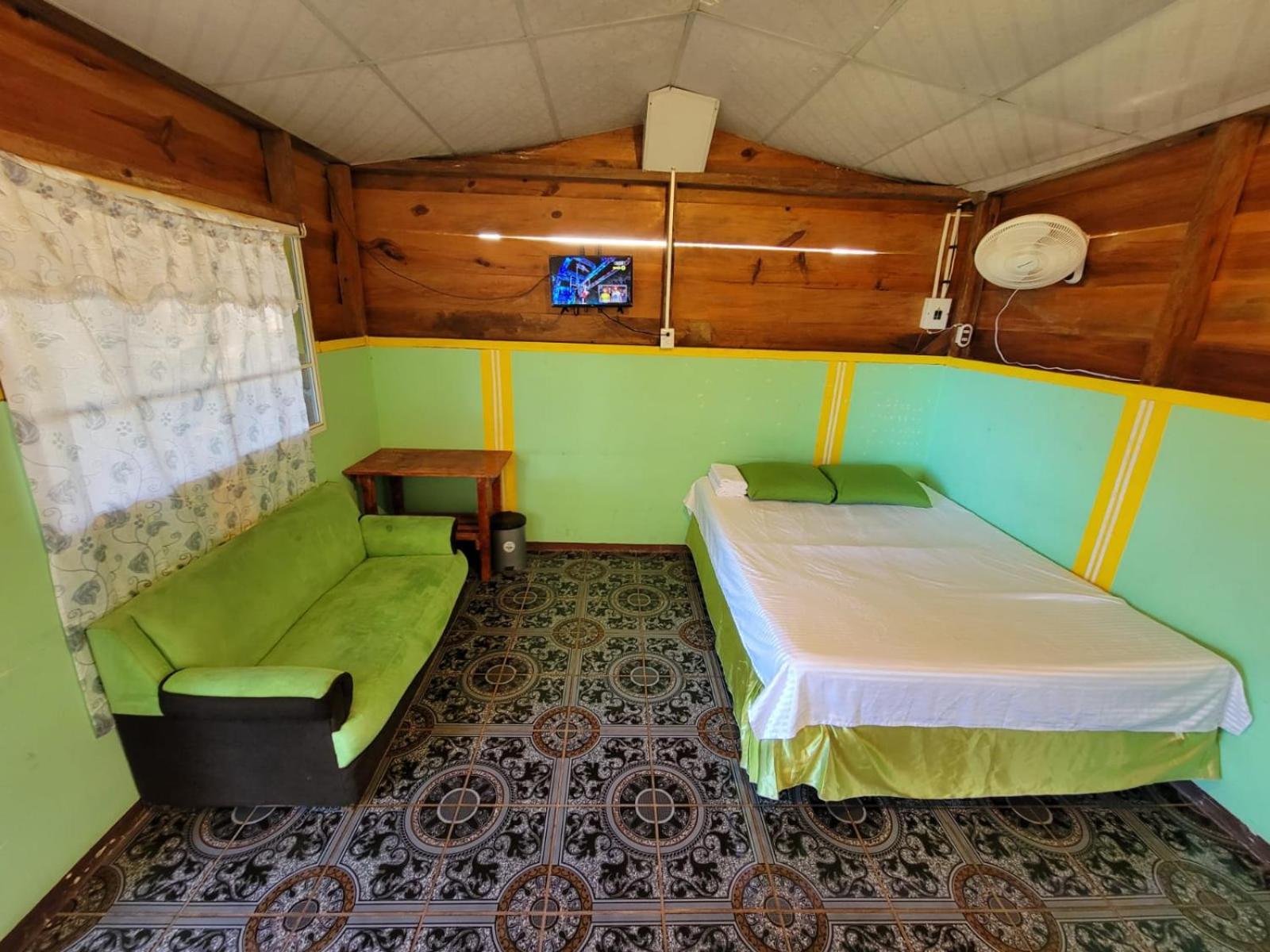 Bungalow photo 3