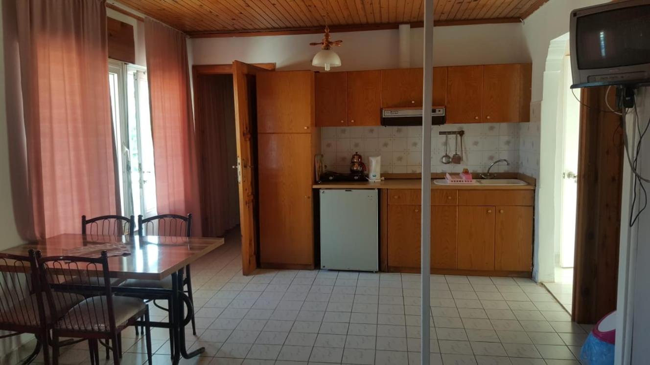 Apartment with Terrace photo 2