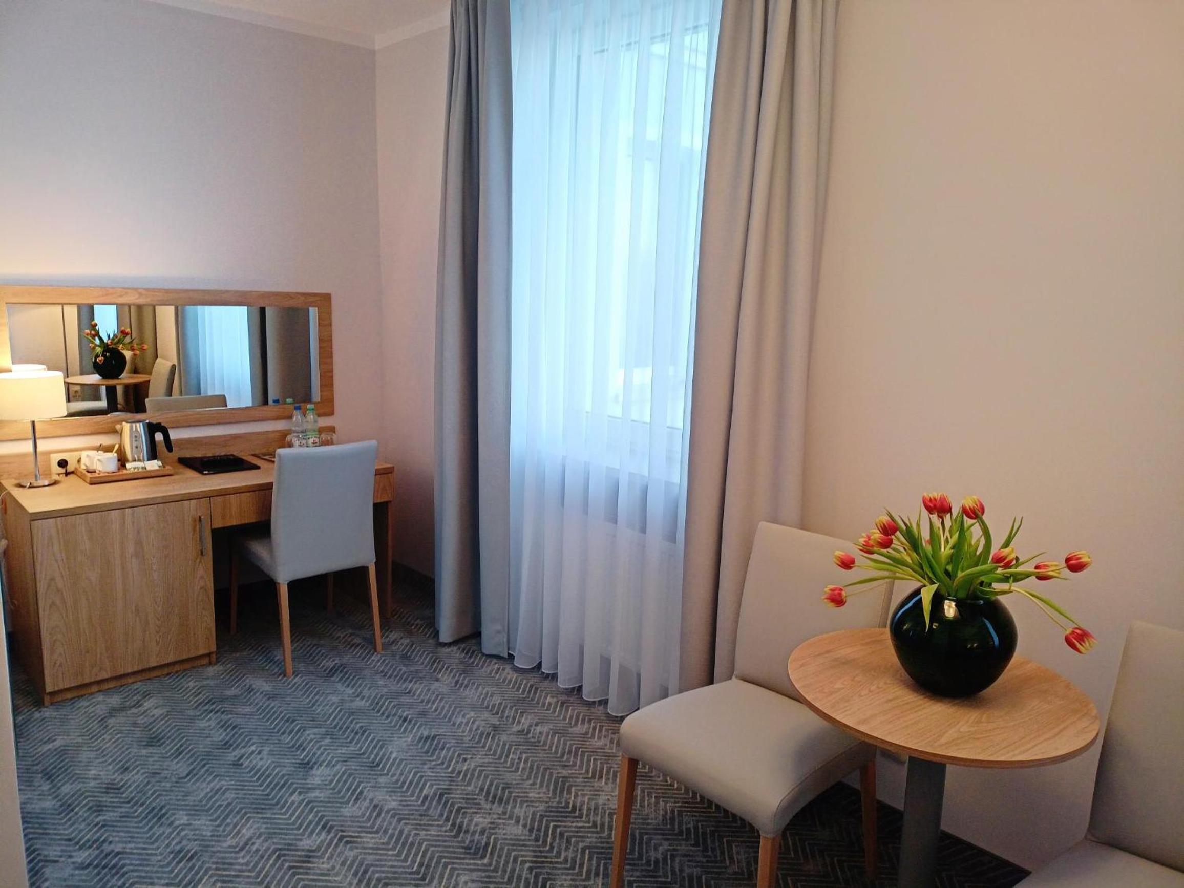 Single Room photo 2