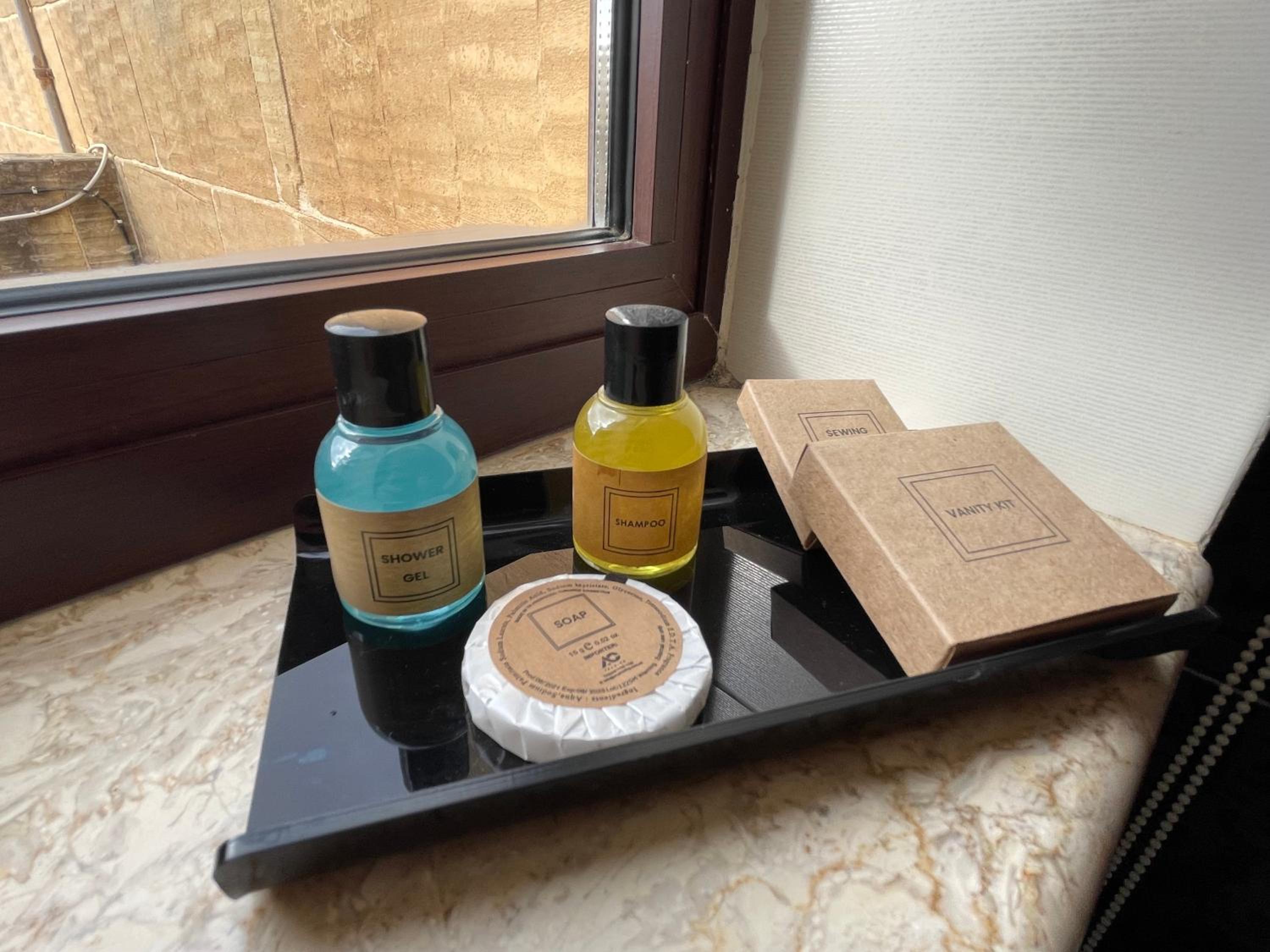 King Suite with Spa Bath photo 3