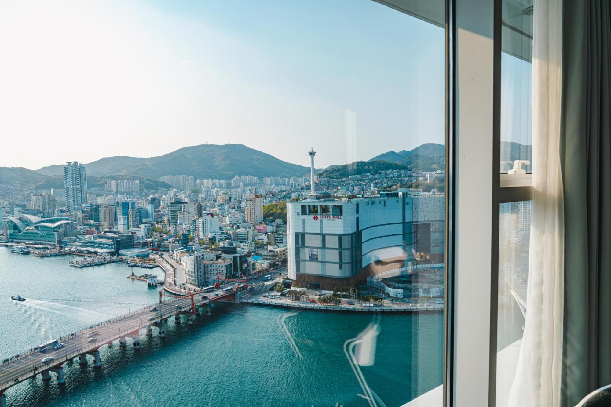 Deluxe Double Room with Ocean View - Photo 8