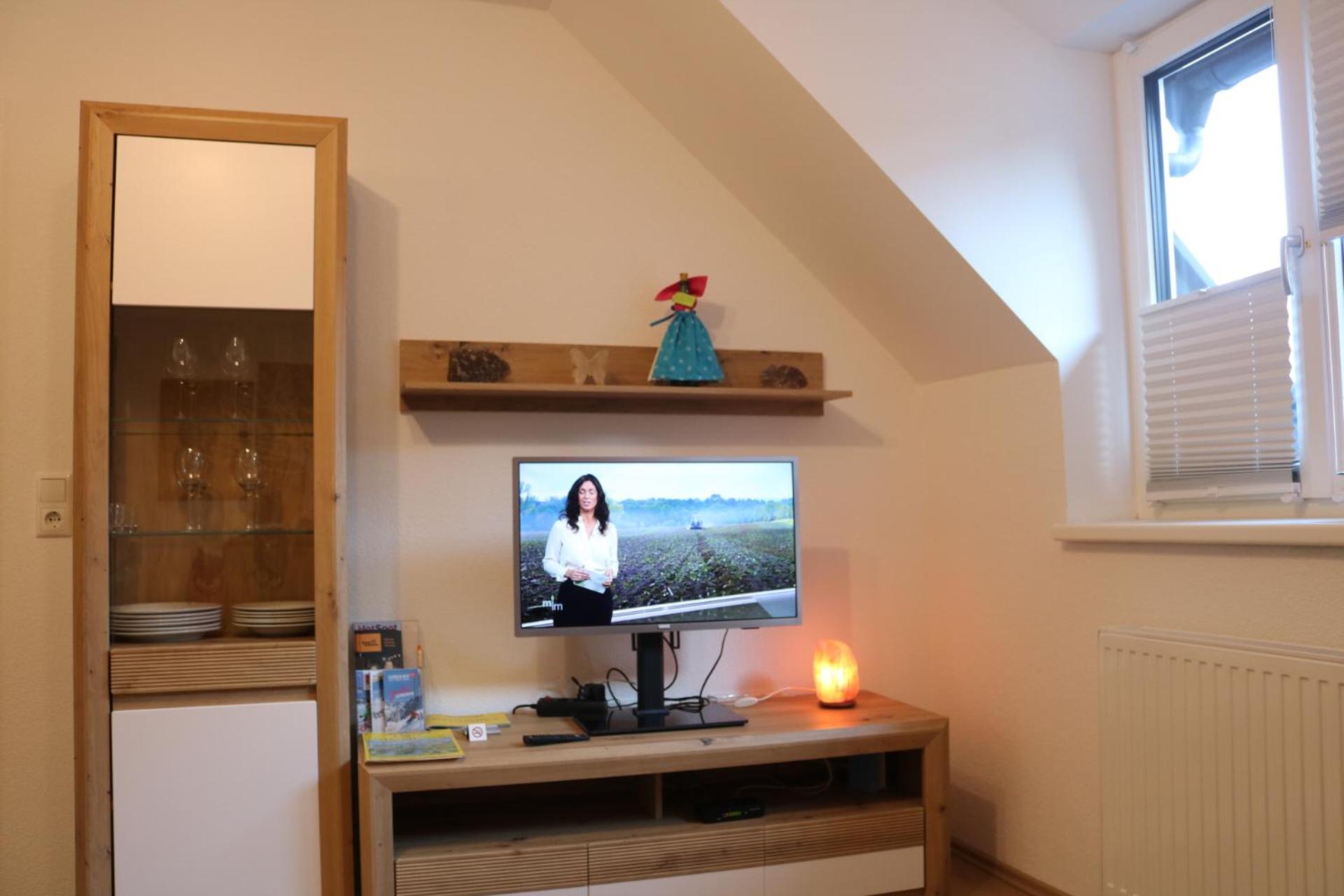 Apartment photo 2