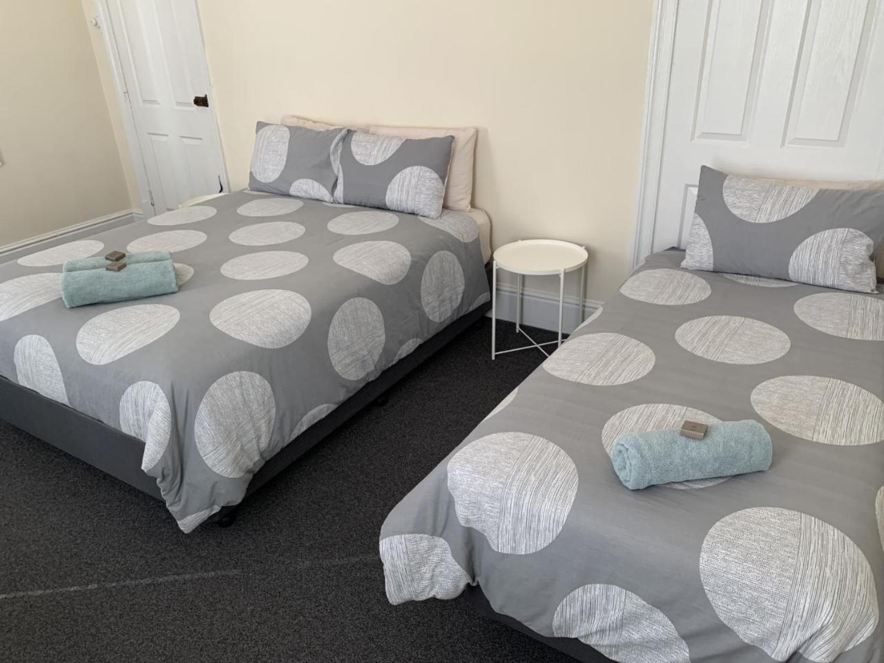 Deluxe Family Room - Photo 14