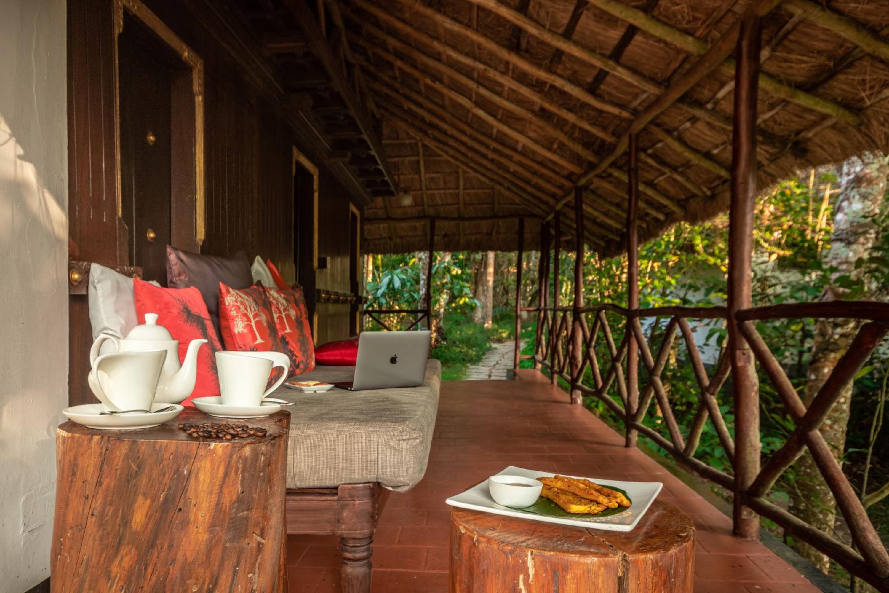 Elegant Cottage - Free Plantation Walk Tour with 10% Discount on F&SB & 15% off on SPA Elegant Cottage - Free Plantation Walk Tour with 10% Discount on F&SB & 15% off on SPA