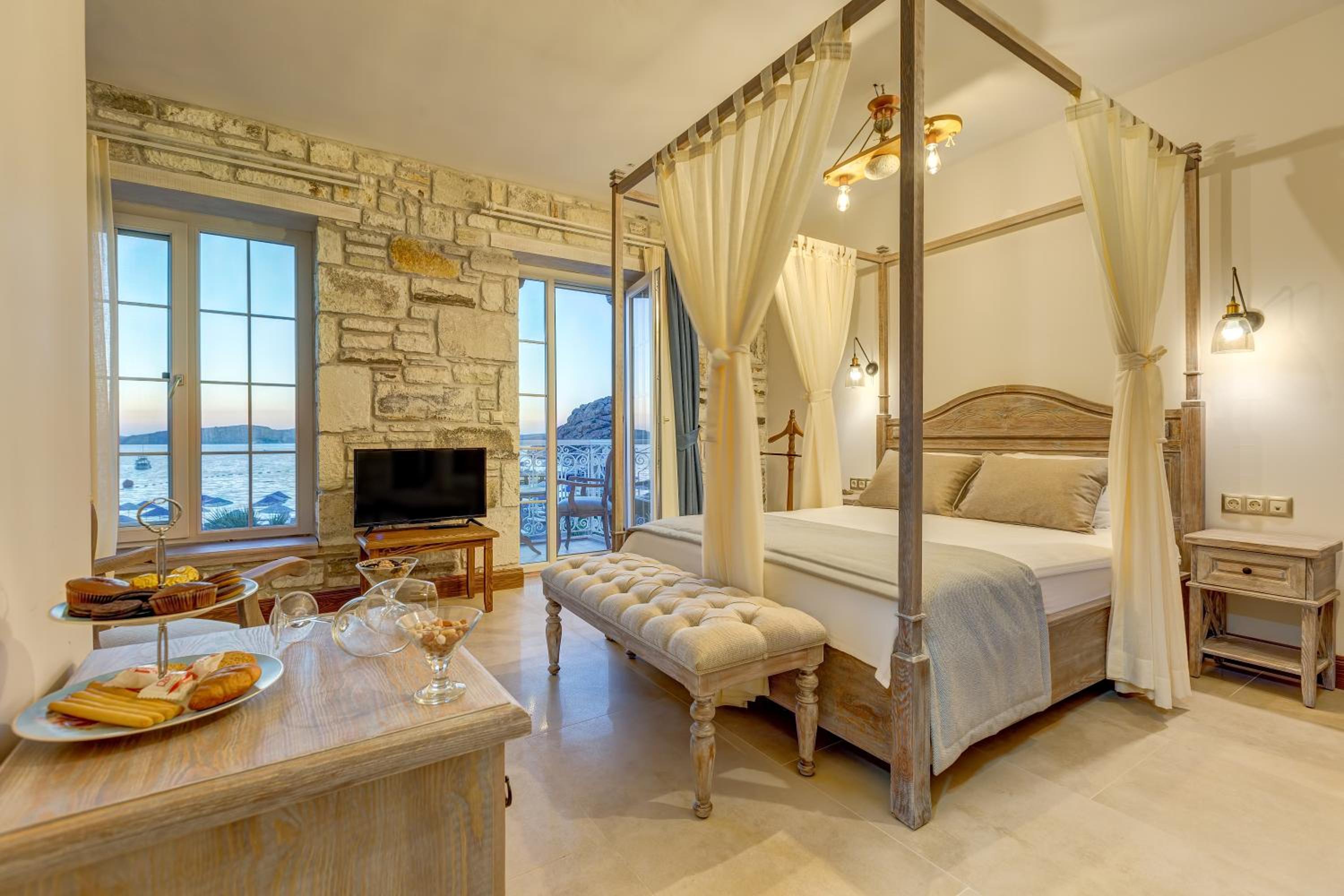 Deluxe Double Room with Sea View
