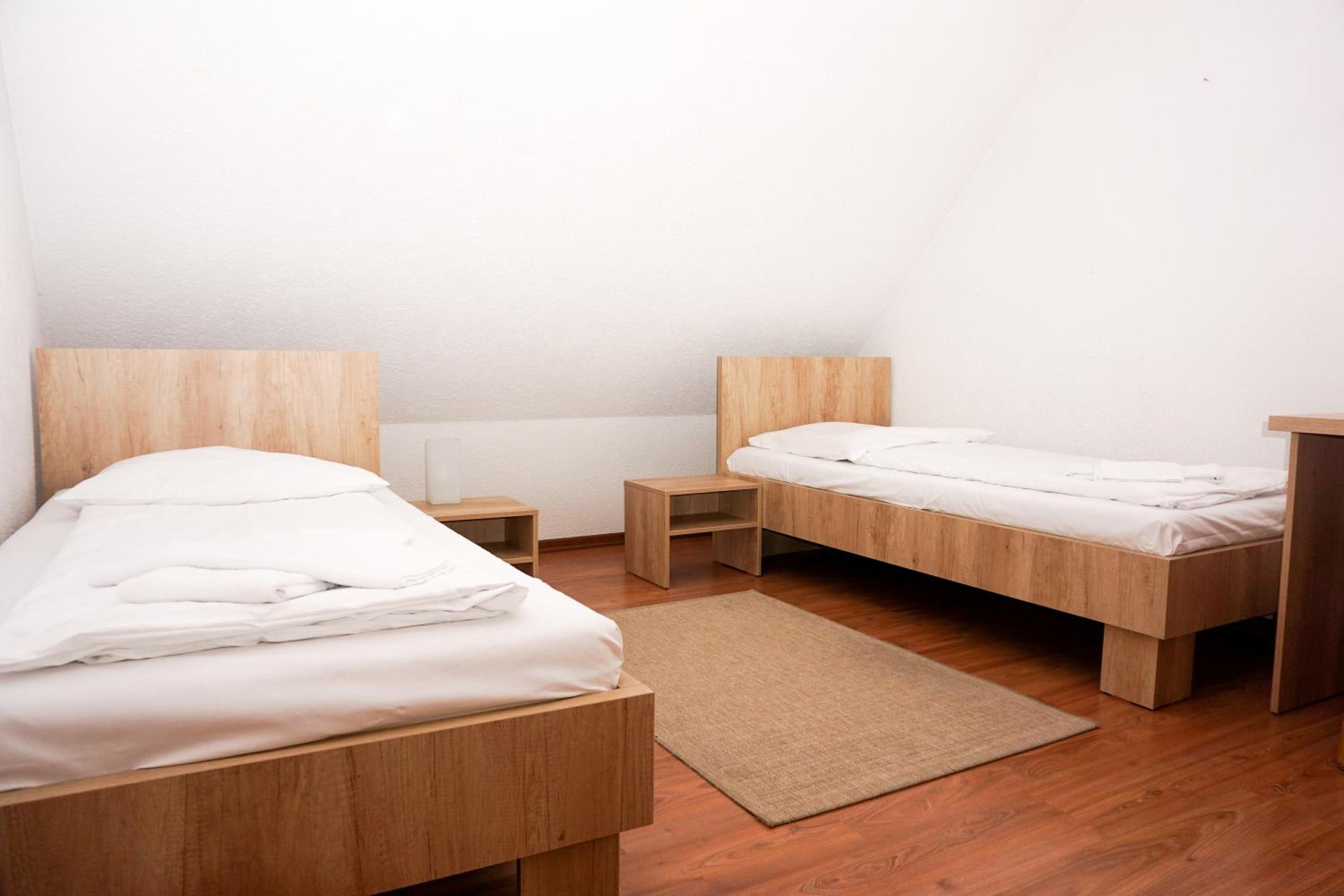 Double Room with Shared Bathroom photo 1