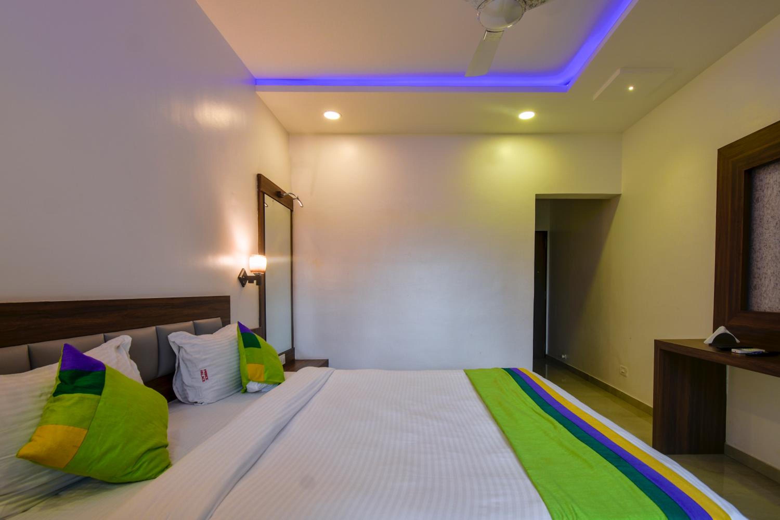 Standard Double Room photo 2