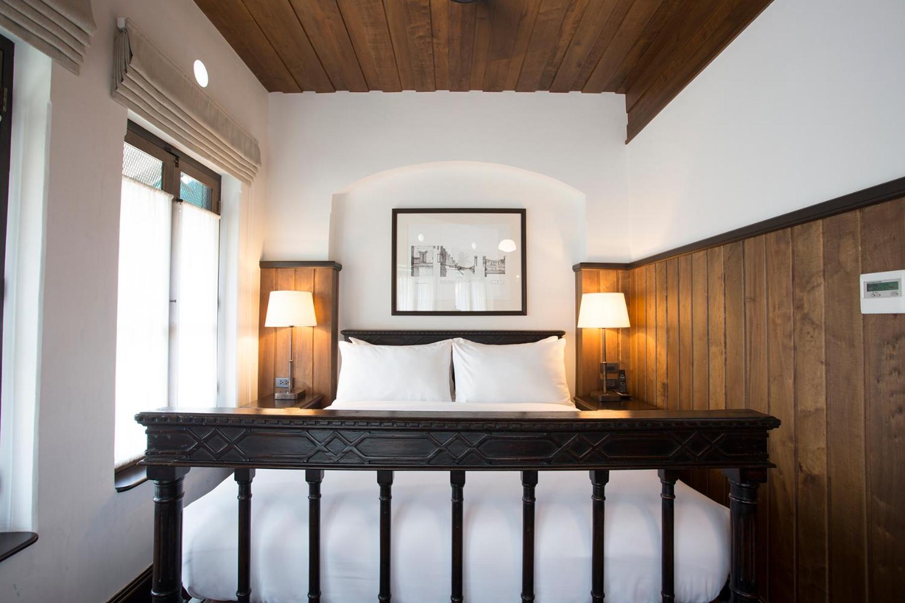 Superior Queen Room