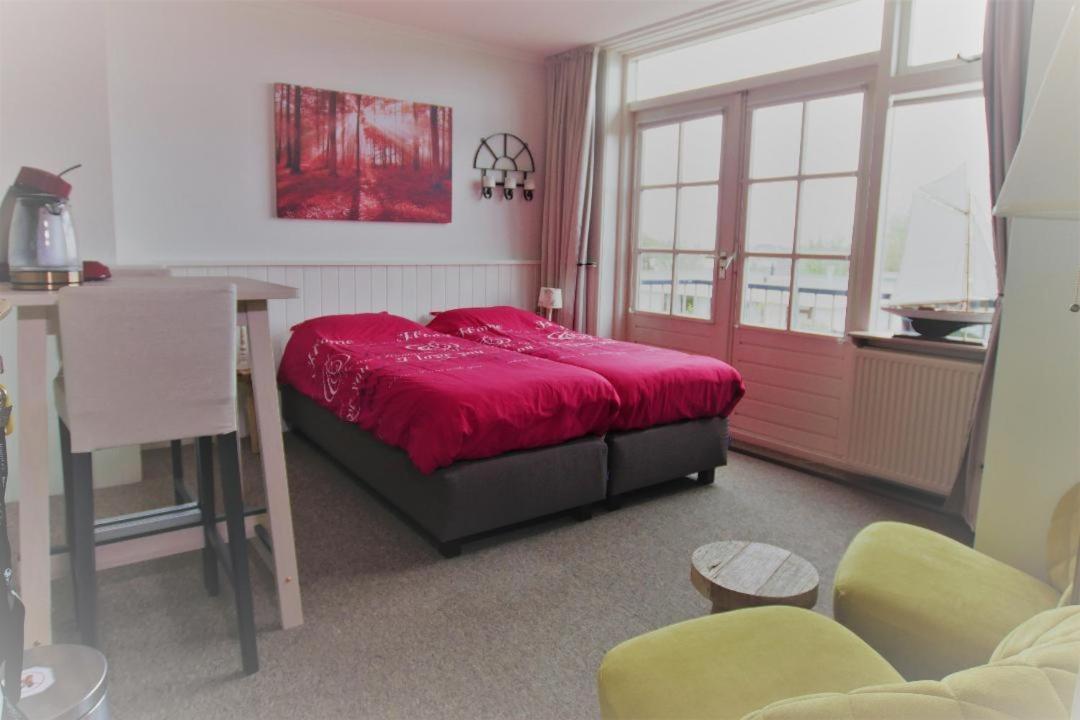 Twin Room with Balcony photo 1