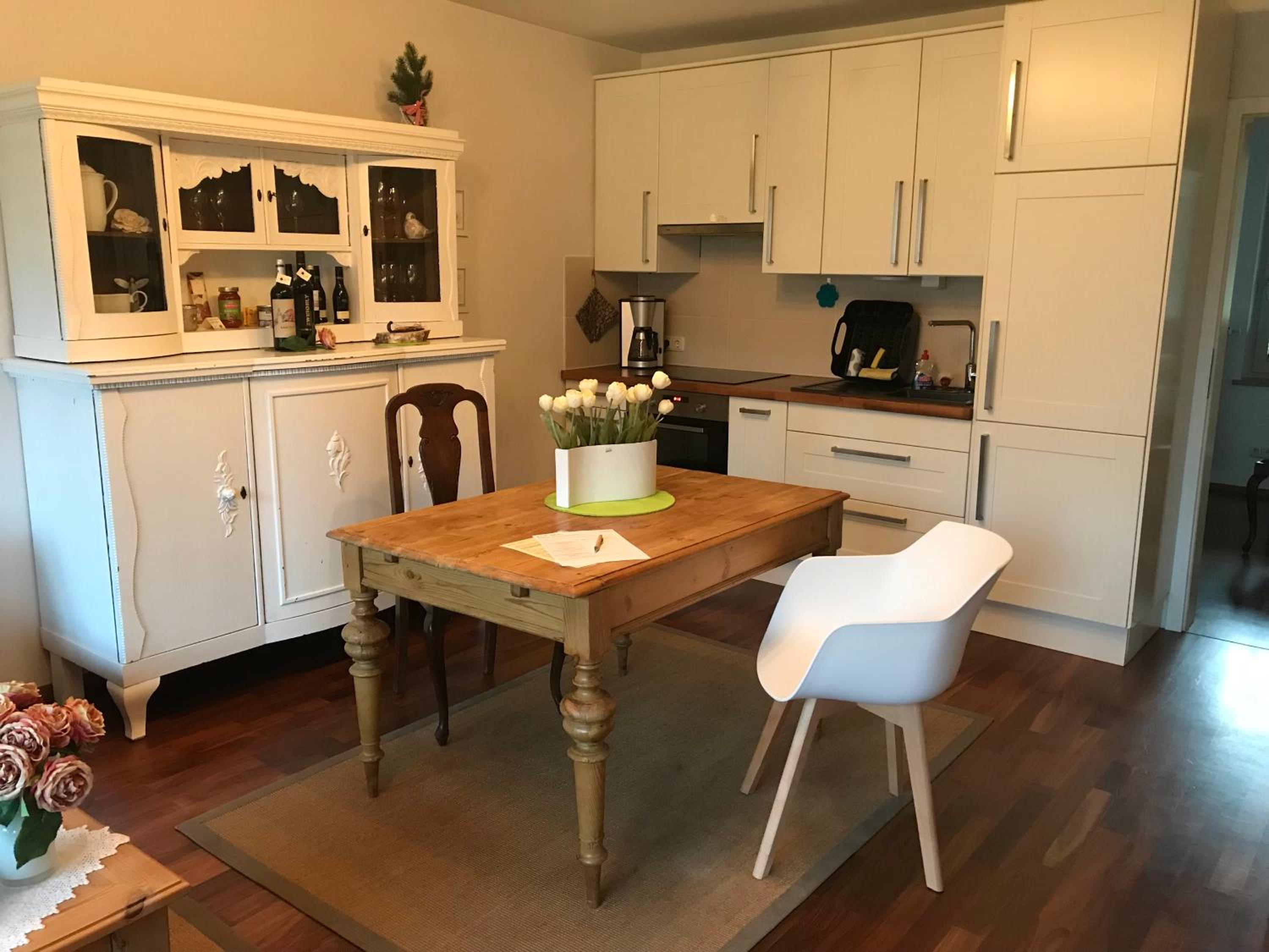 Apartment - Photo 2