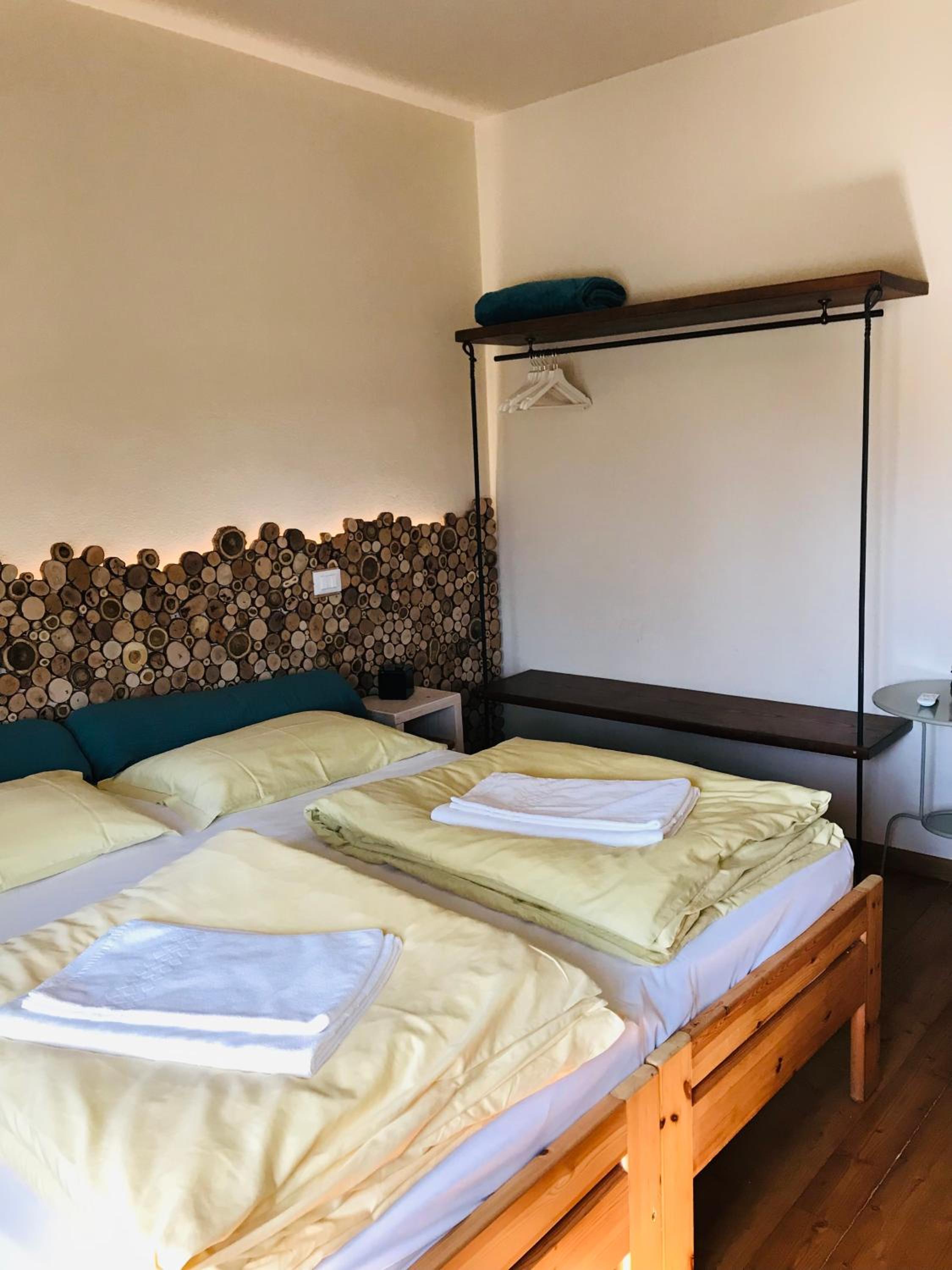 Double or Twin Room - Photo 4