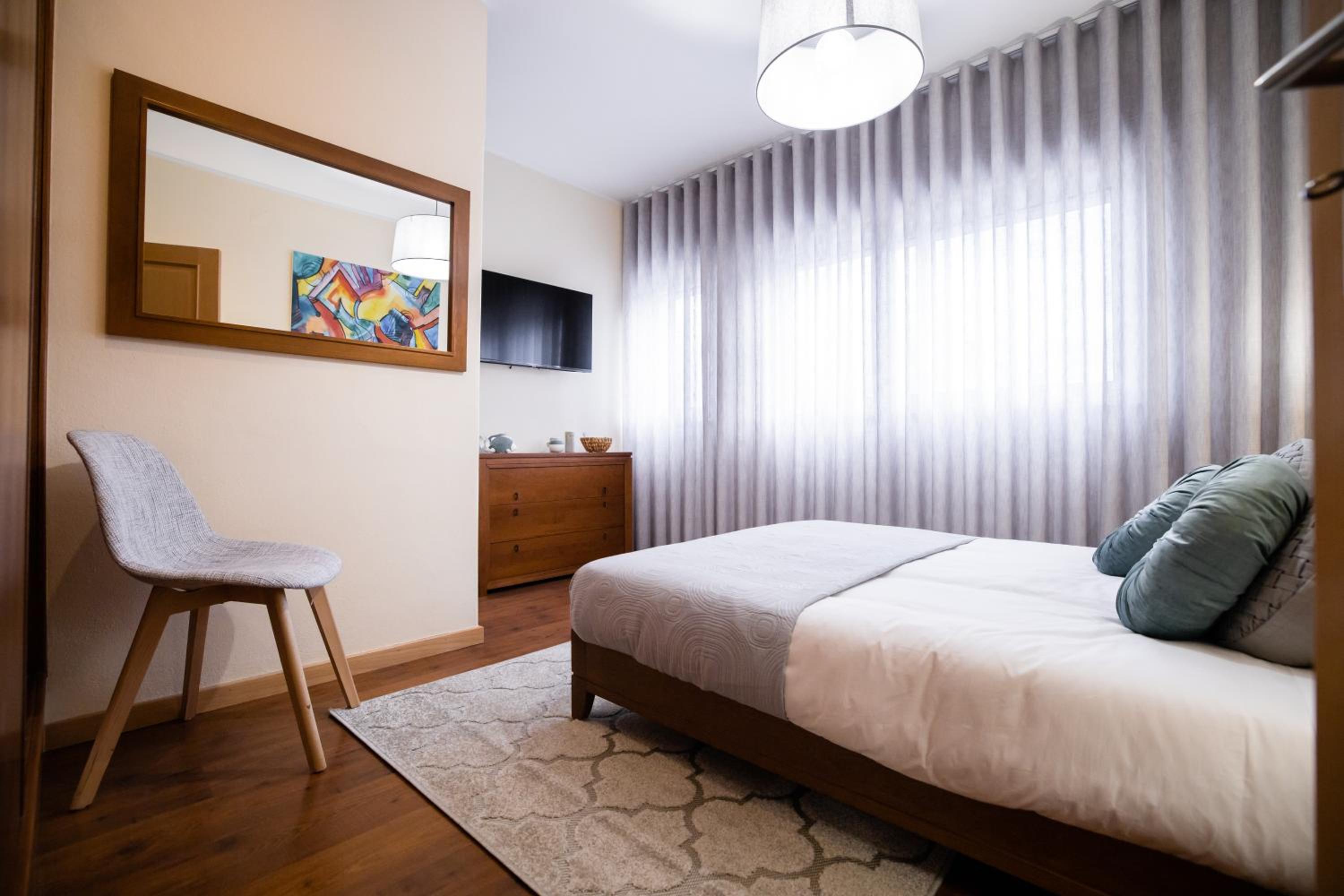 Apartment photo 2