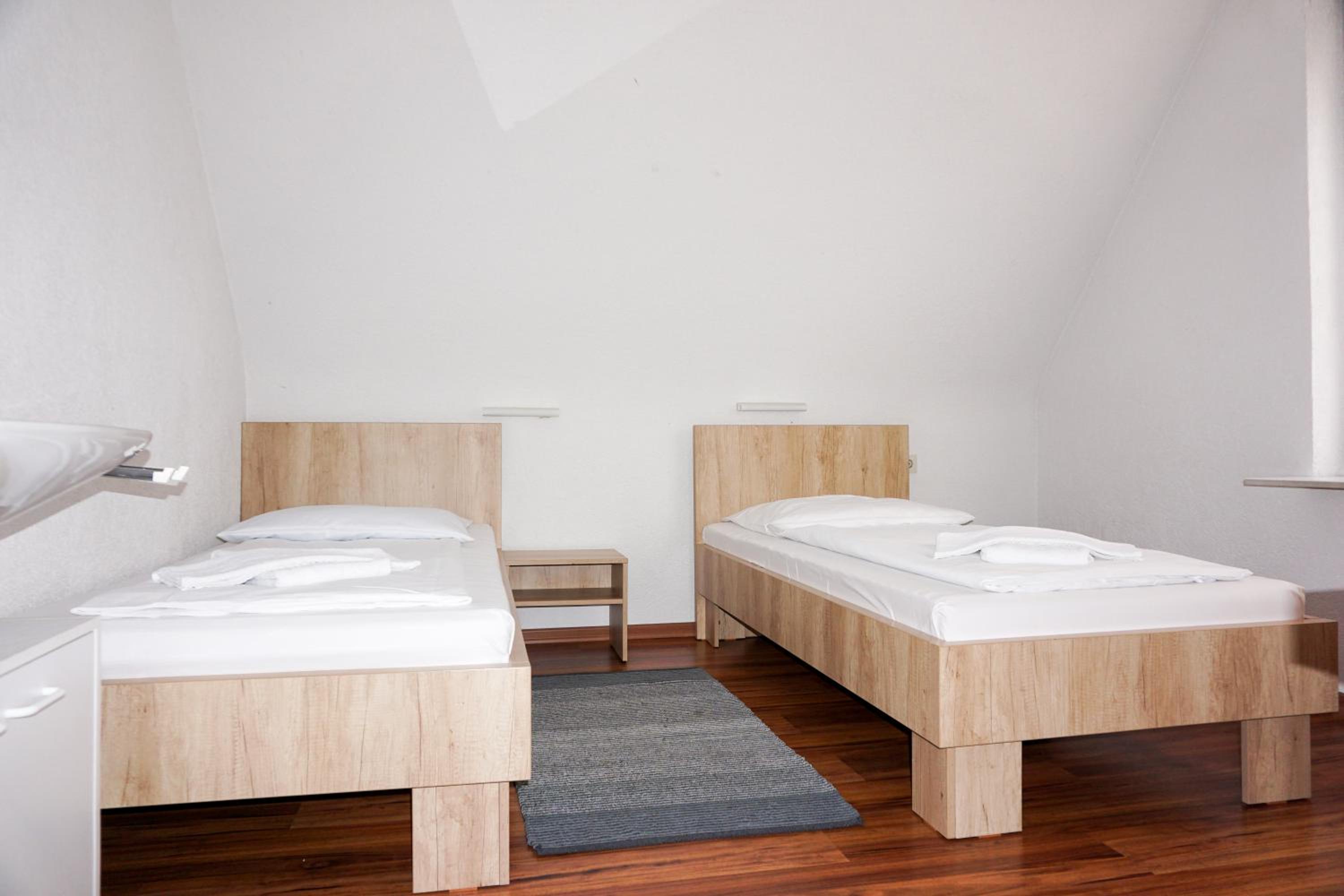 Double Room with Shared Bathroom photo 2