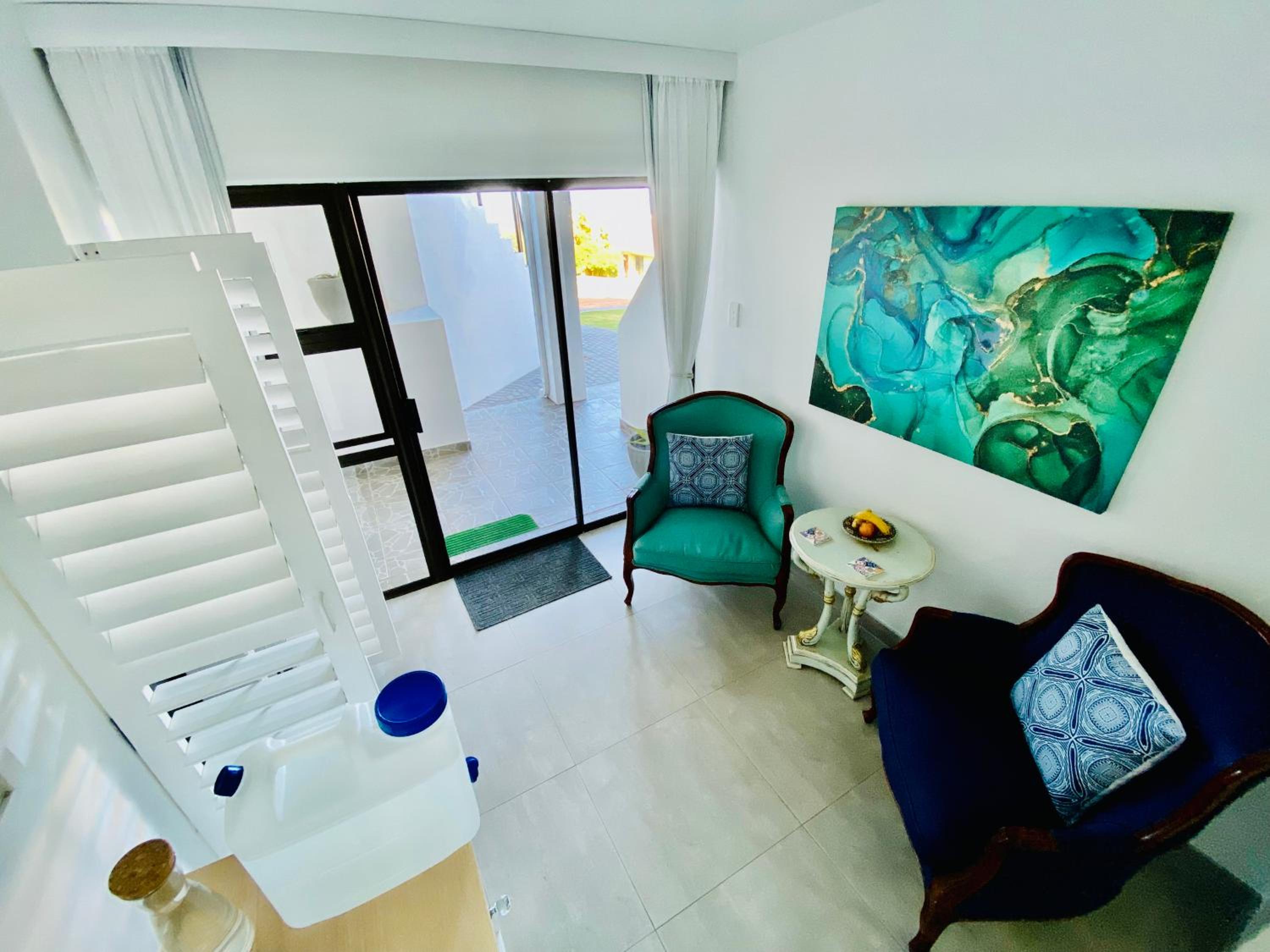 Standard Double or Twin Room photo 3