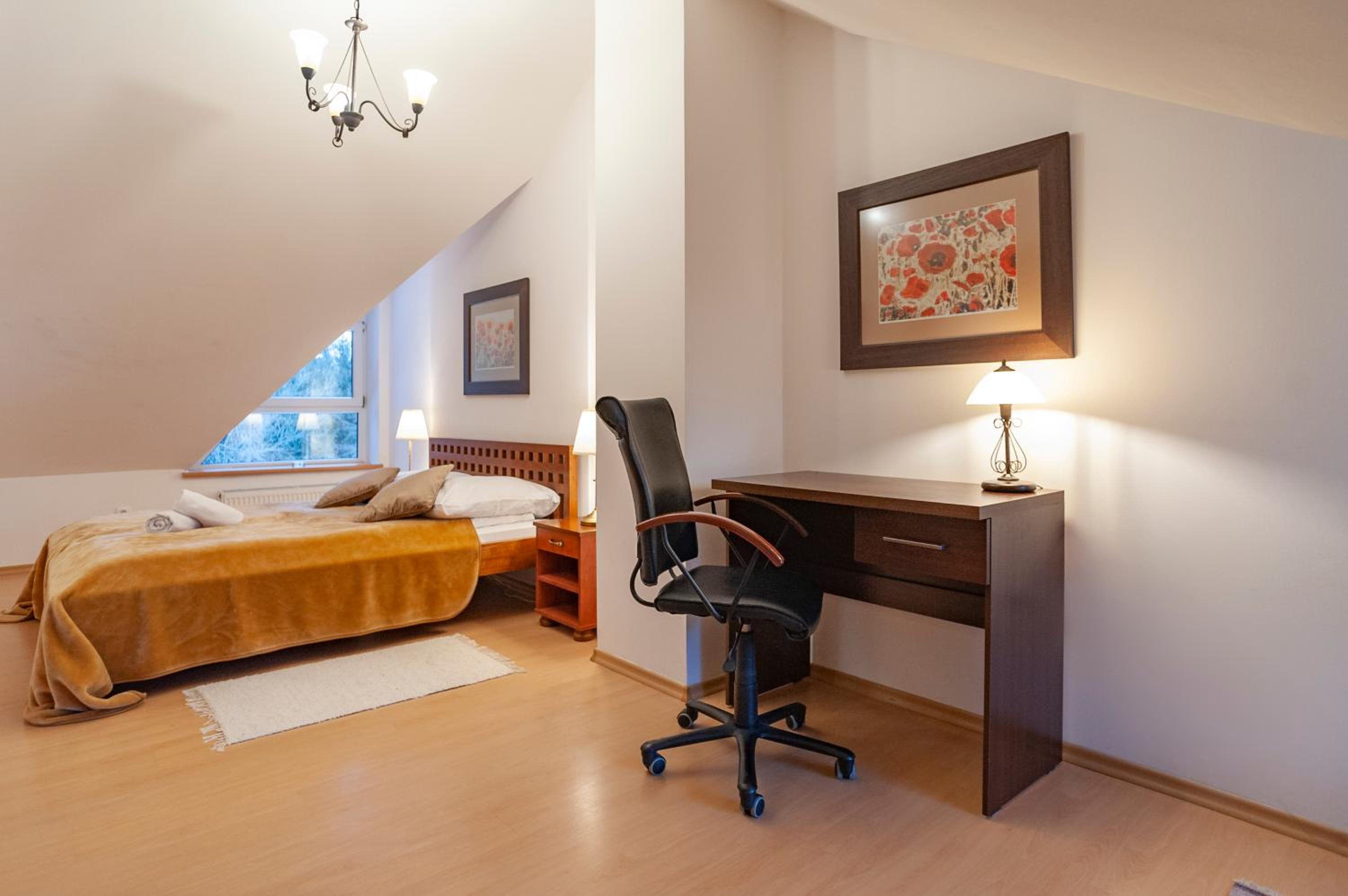 Apartment - Photo 16