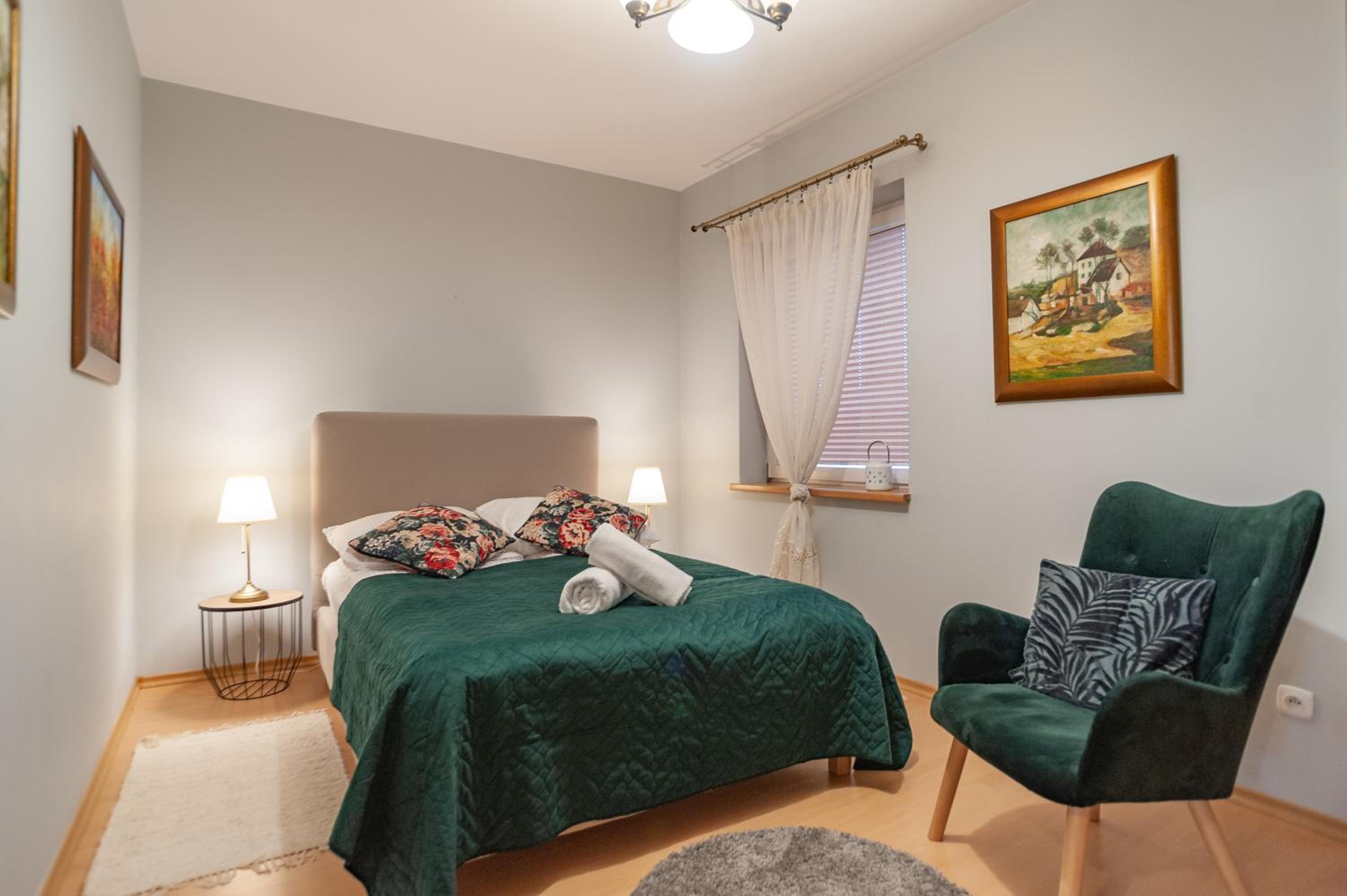 Apartment - Photo 17