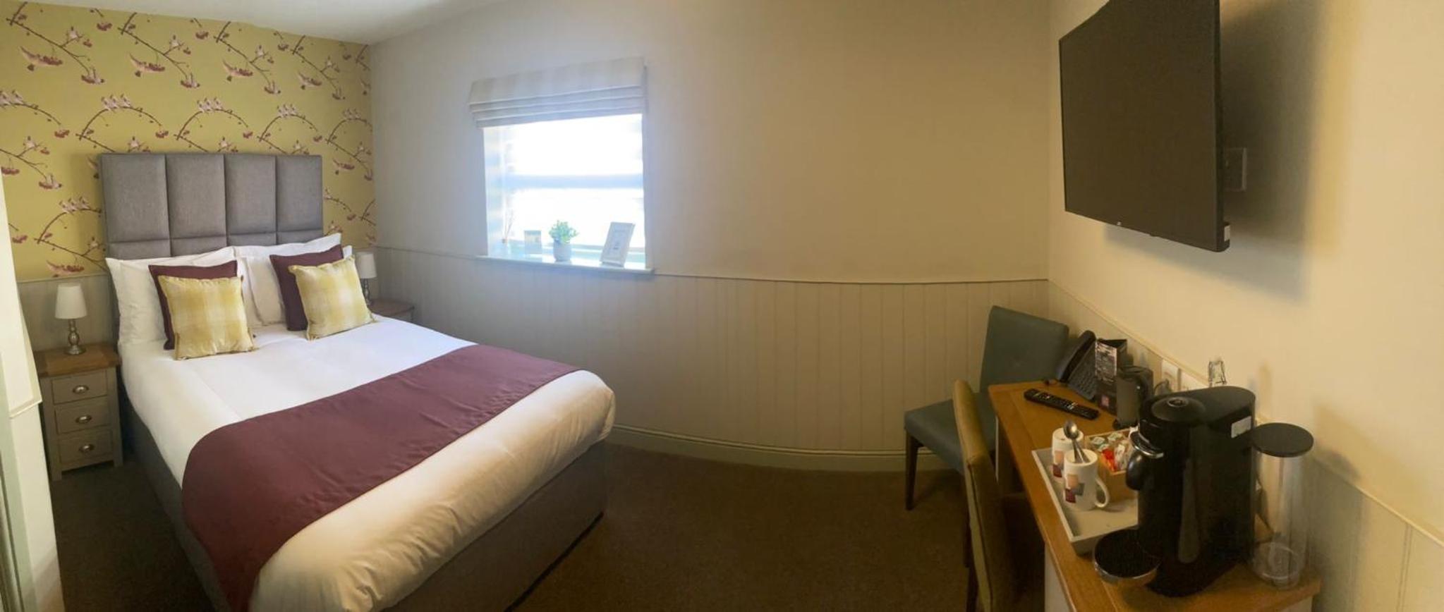 Double Room - Photo 4