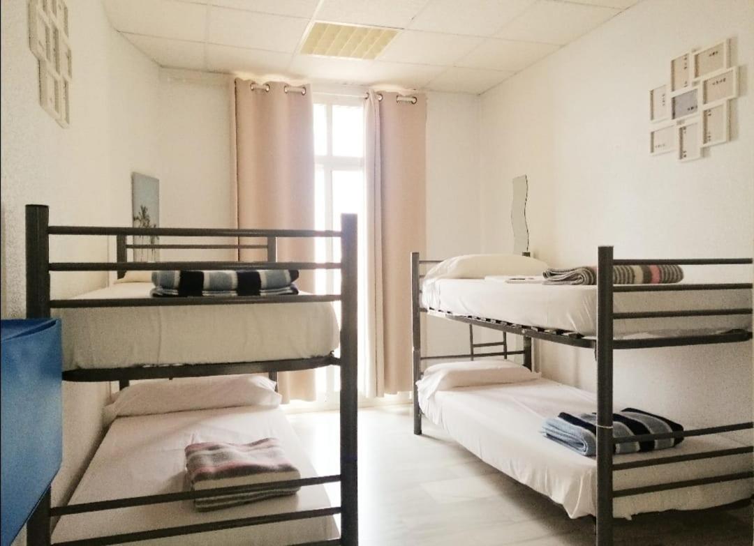 Habitación Cuádruple con Balcón