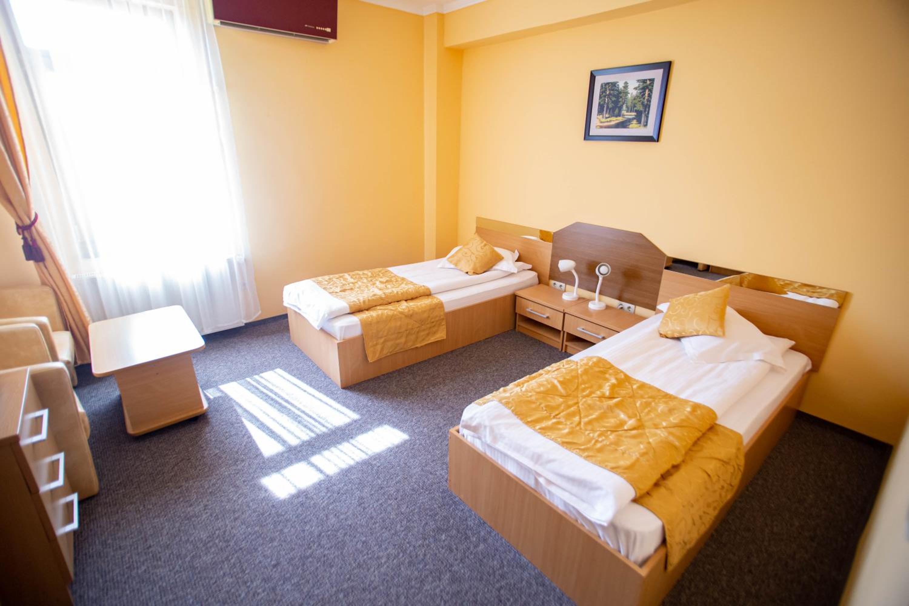 Double or Twin Room photo 1