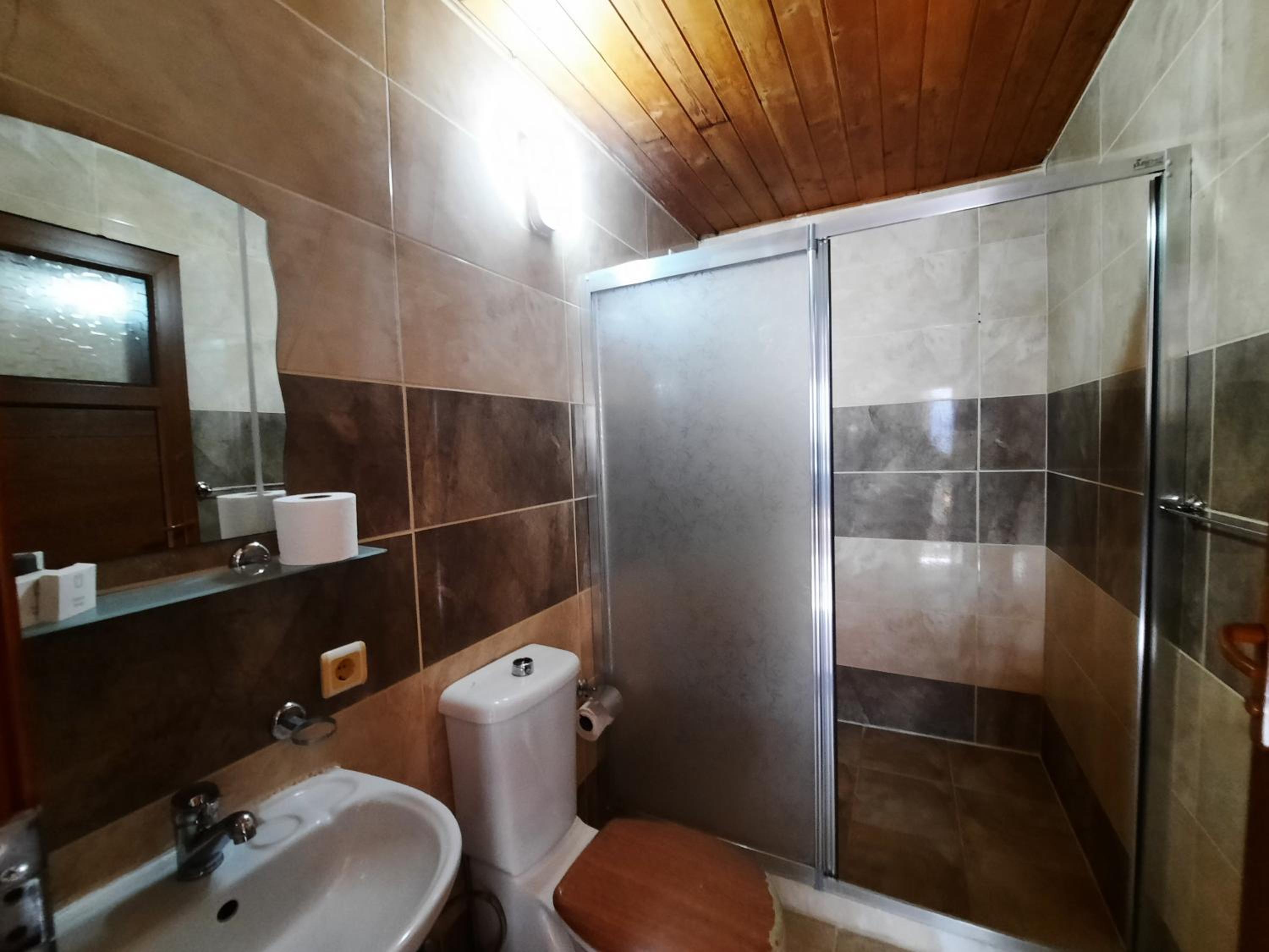 Deluxe Double or Twin Room photo 3