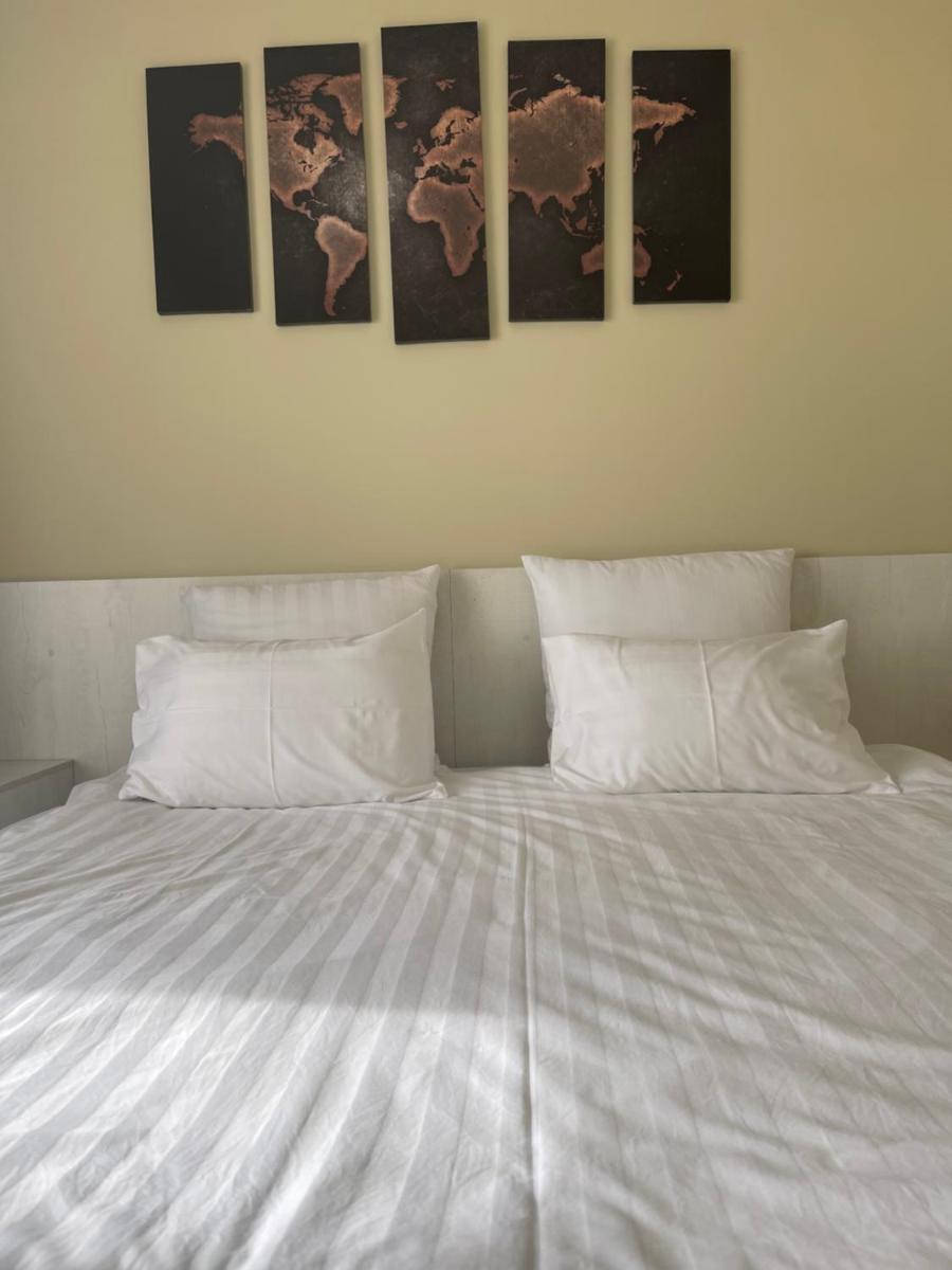 Deluxe Double or Twin Room photo 2
