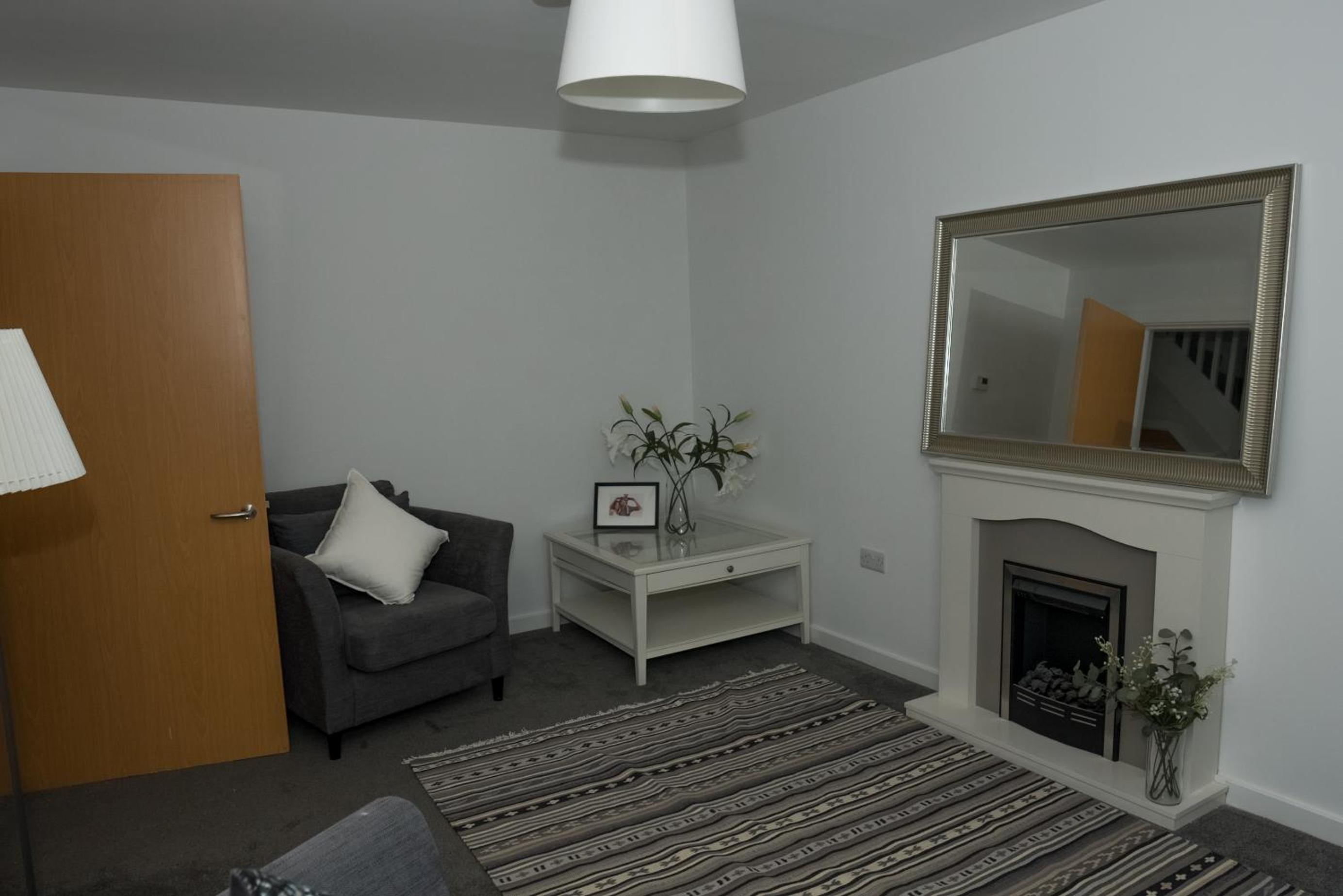 Three-Bedroom House photo 2