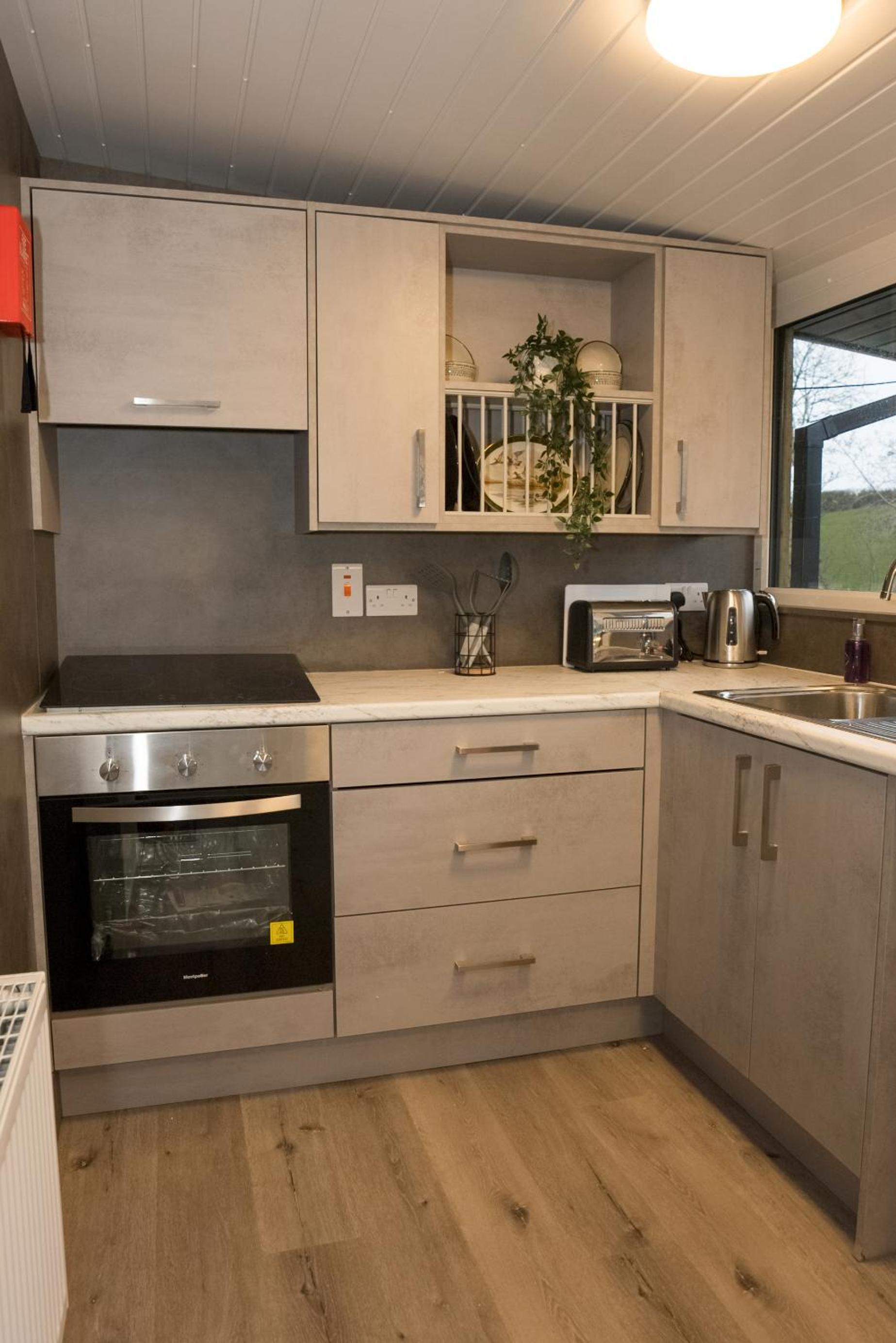 Two-Bedroom Chalet - Photo 9