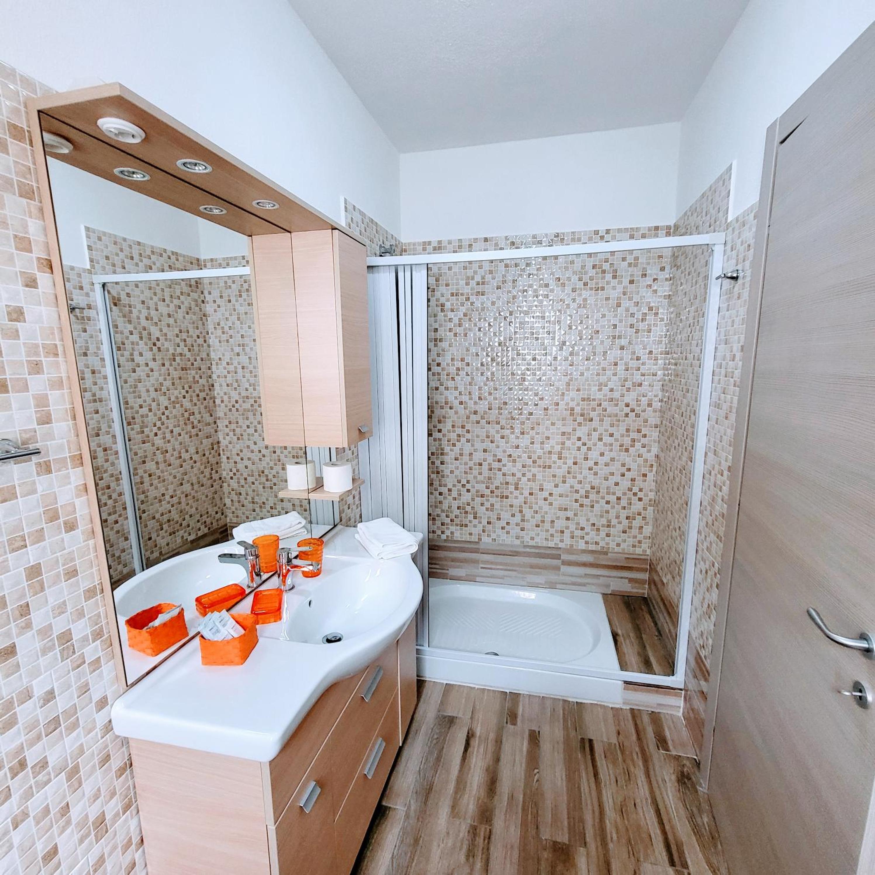 Double Room - Photo 4