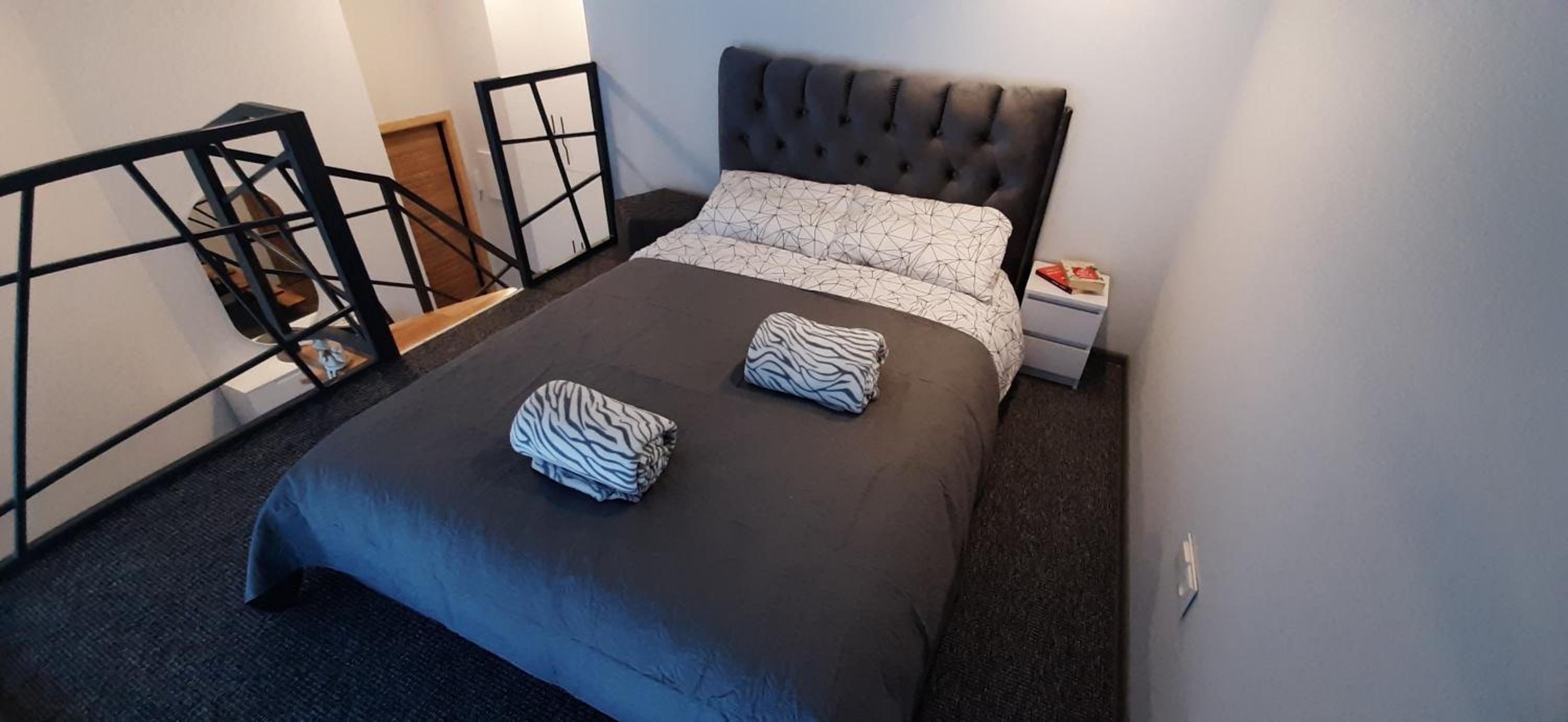 One-Bedroom Apartment - Photo 6