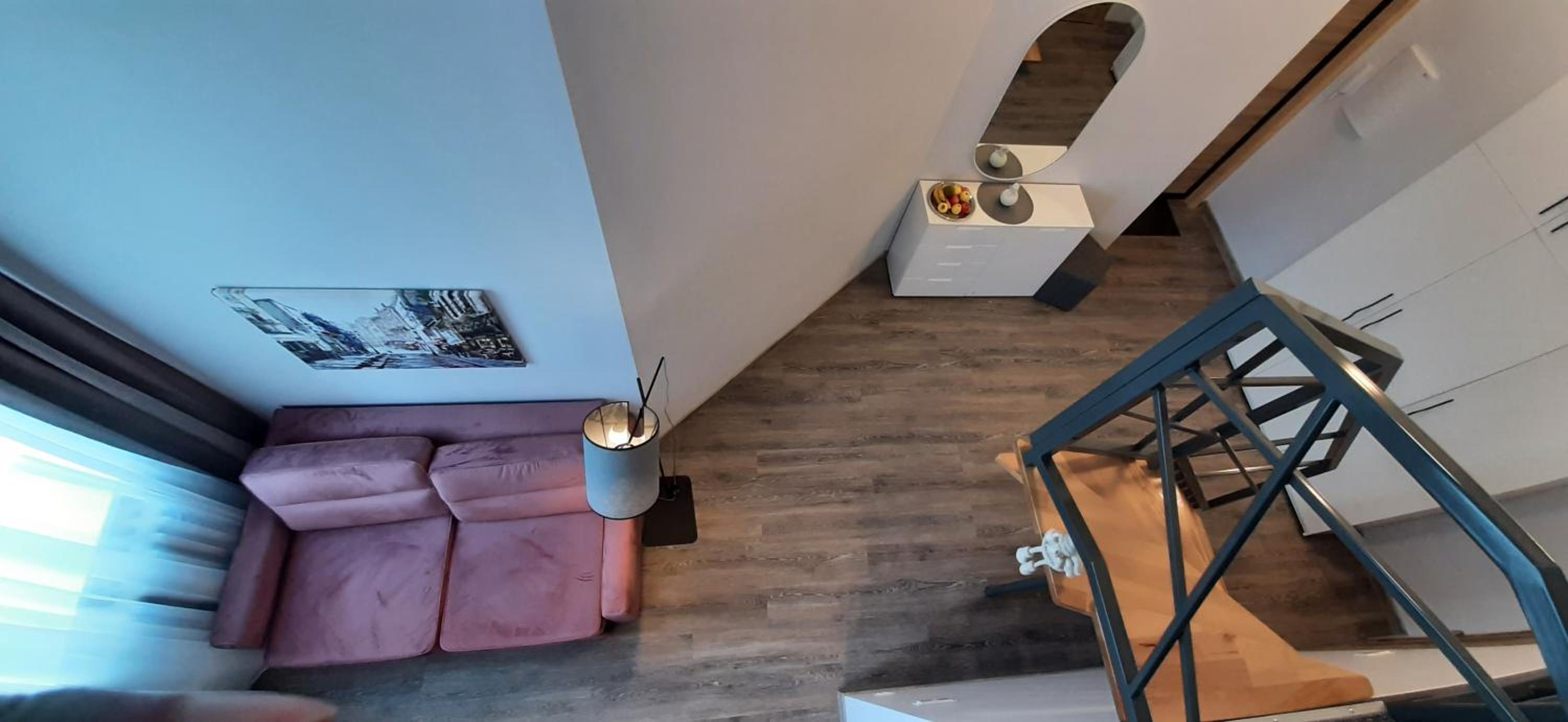 One-Bedroom Apartment - Photo 9