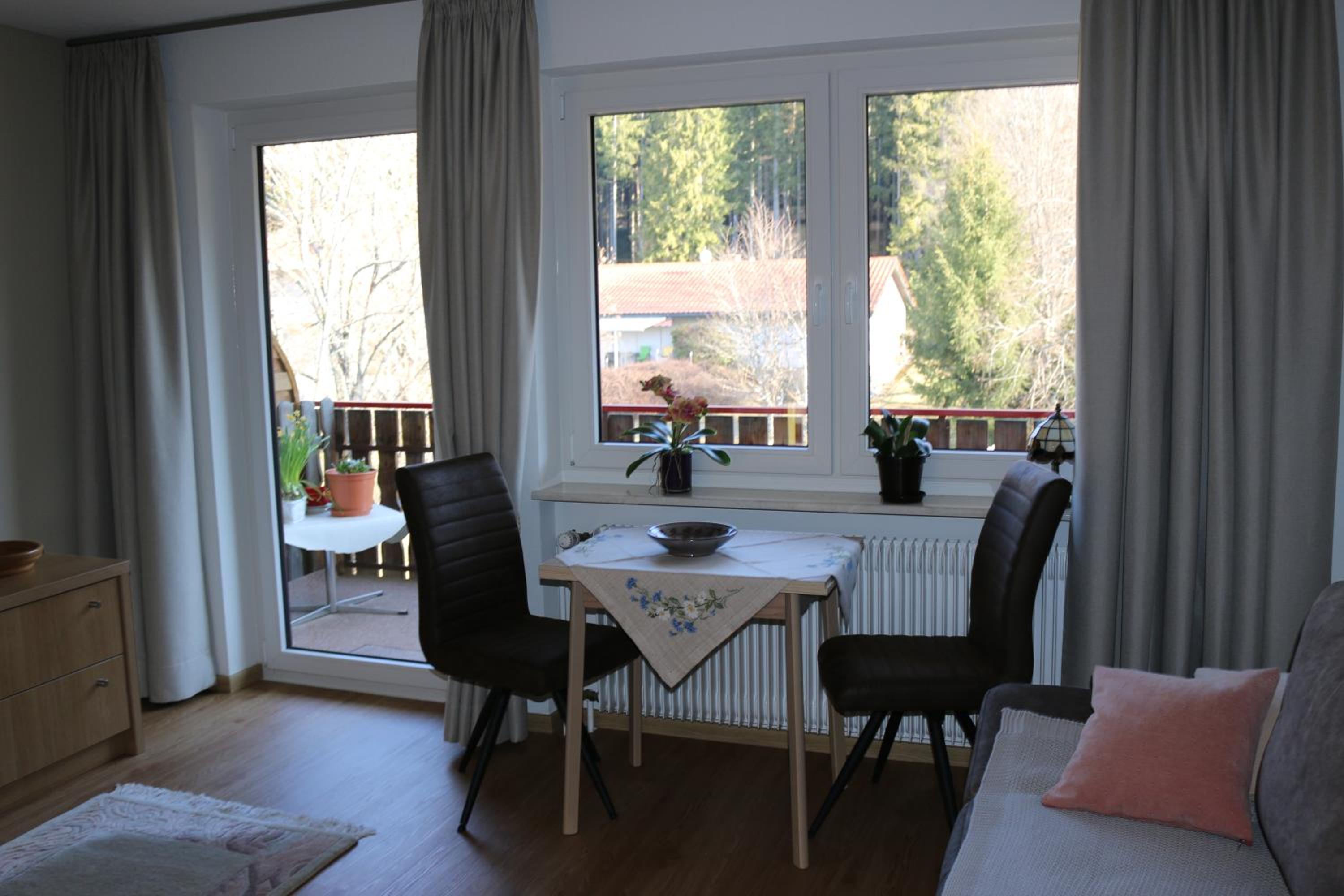 One-Bedroom Apartment - Photo 10
