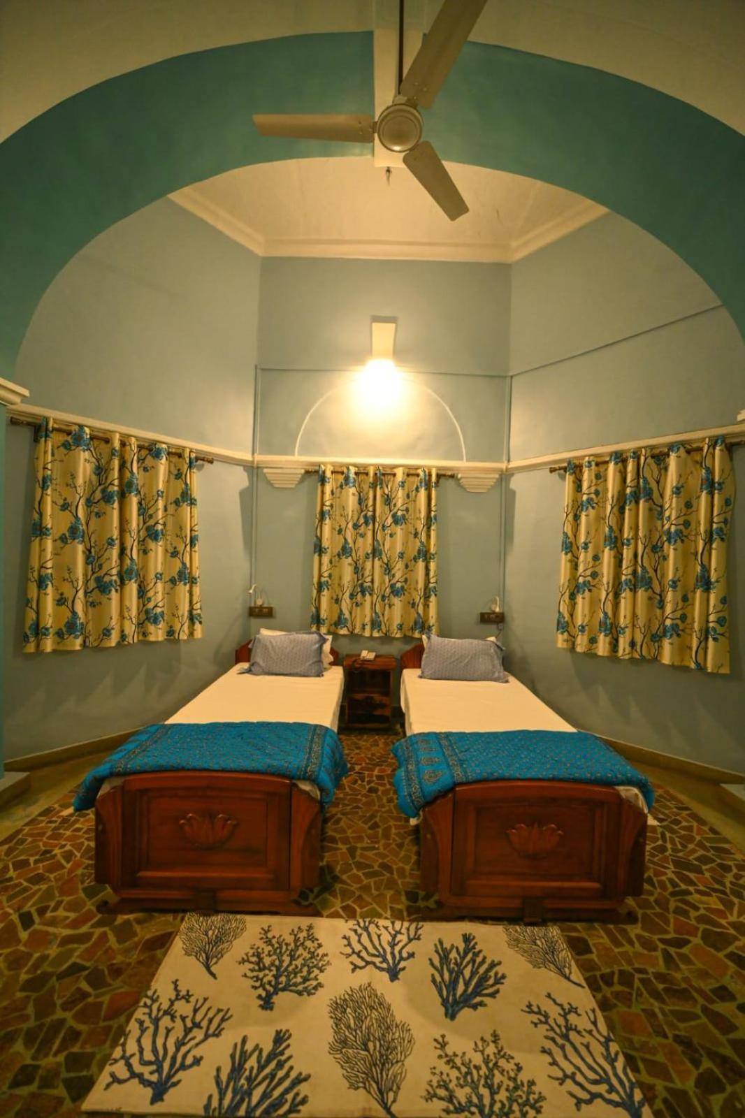 Deluxe Twin Room photo 1