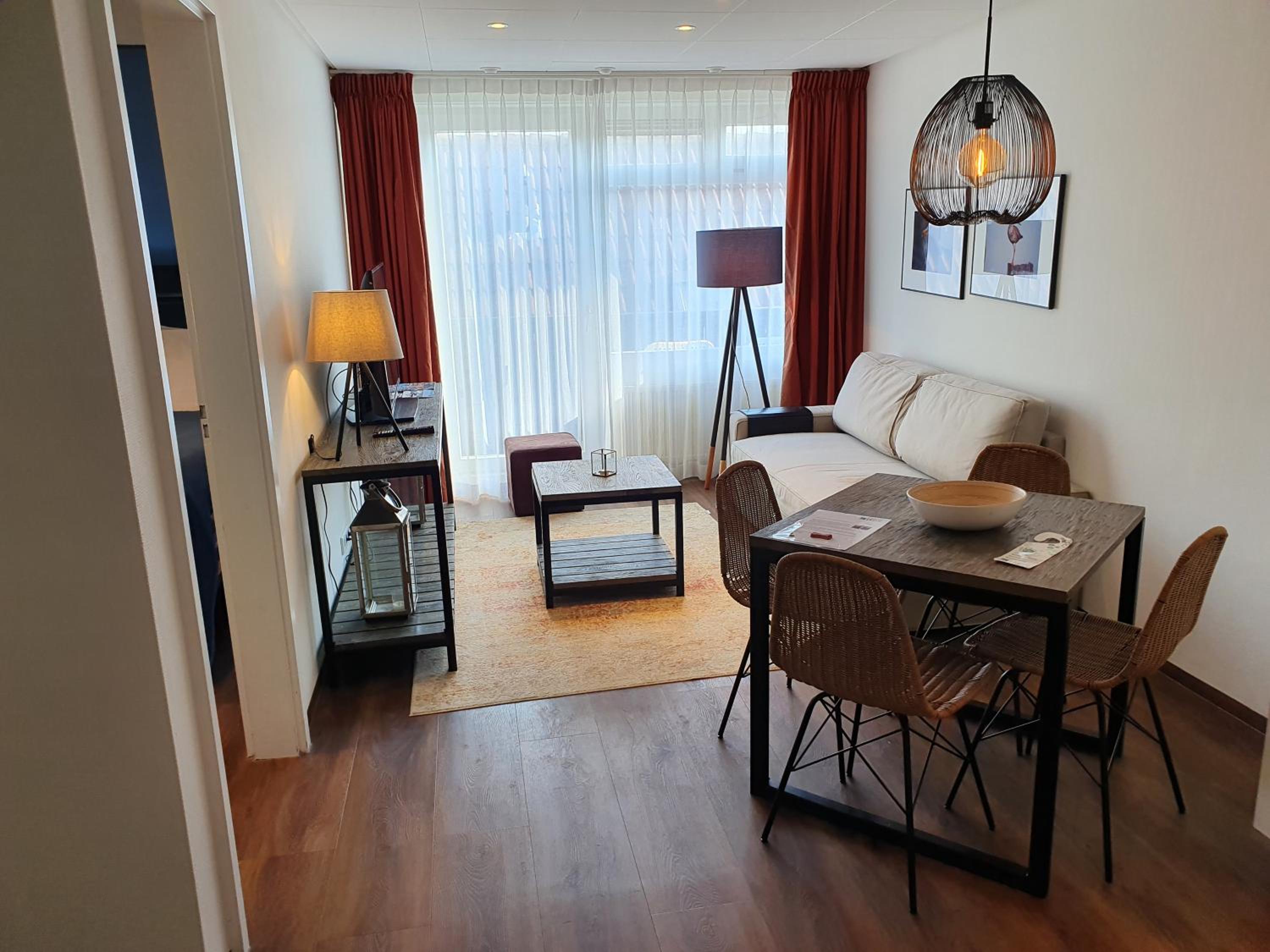Apartment - Photo 1