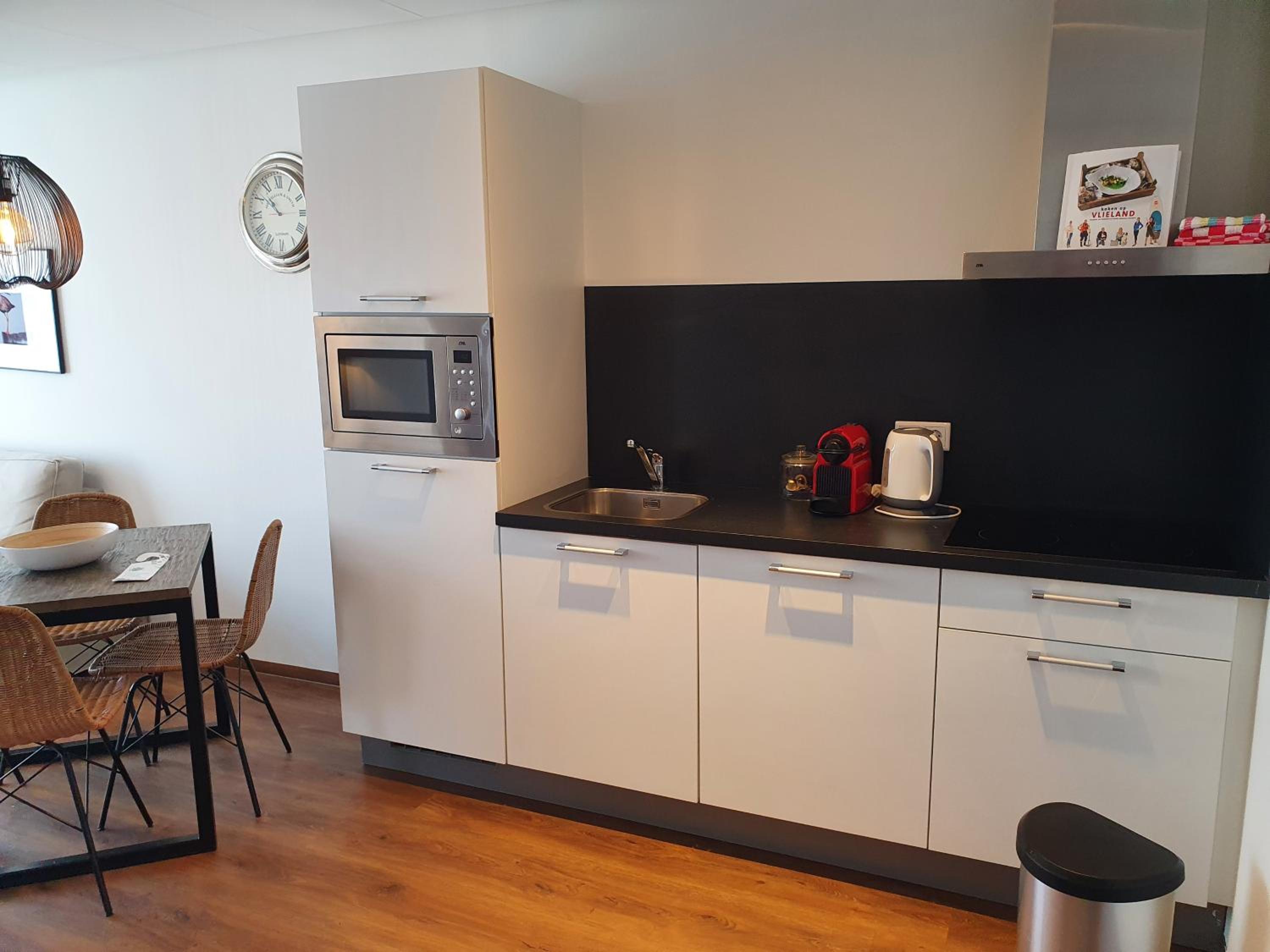 Apartment - Photo 12