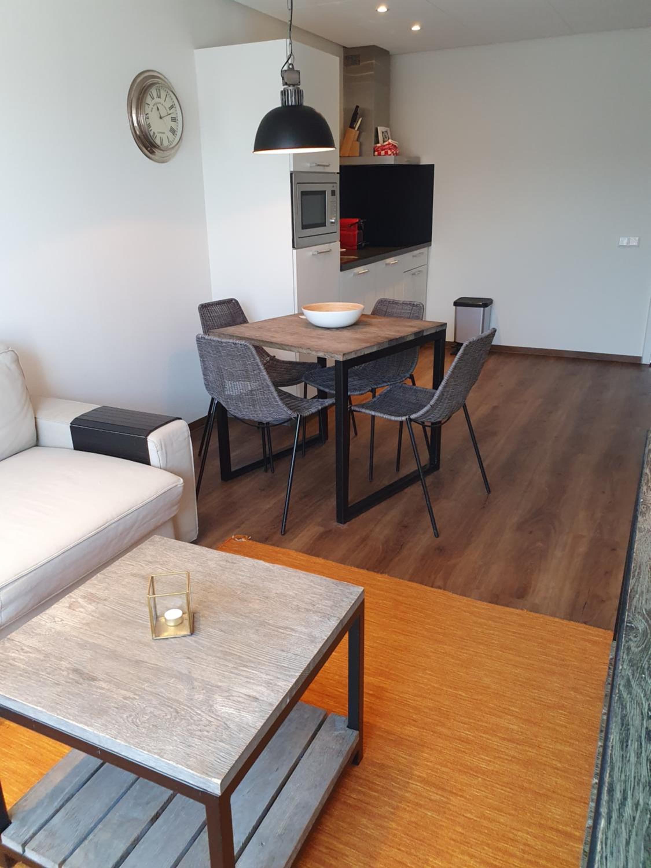 Apartment - Photo 6