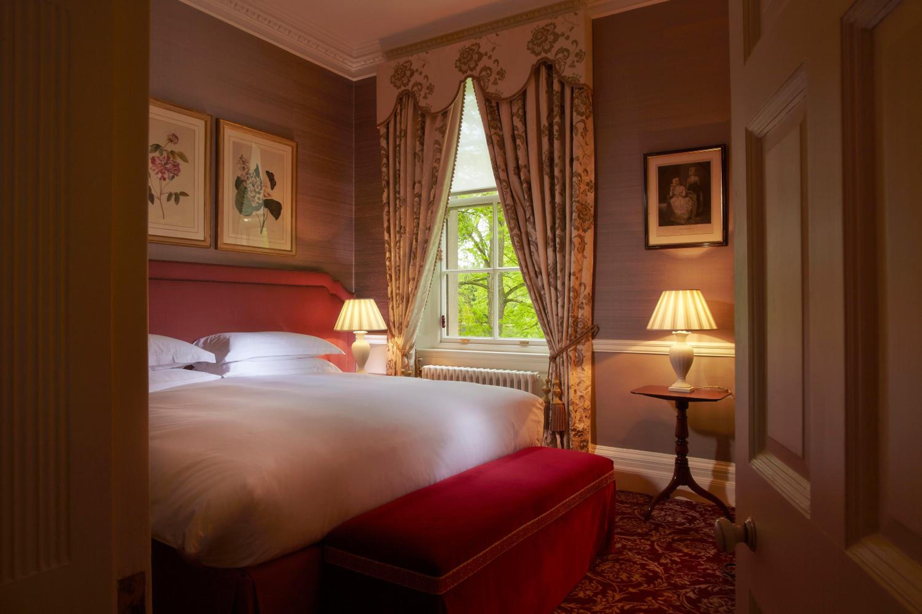 Two Bedroom Deluxe Suite (Non Smoking) photo 1