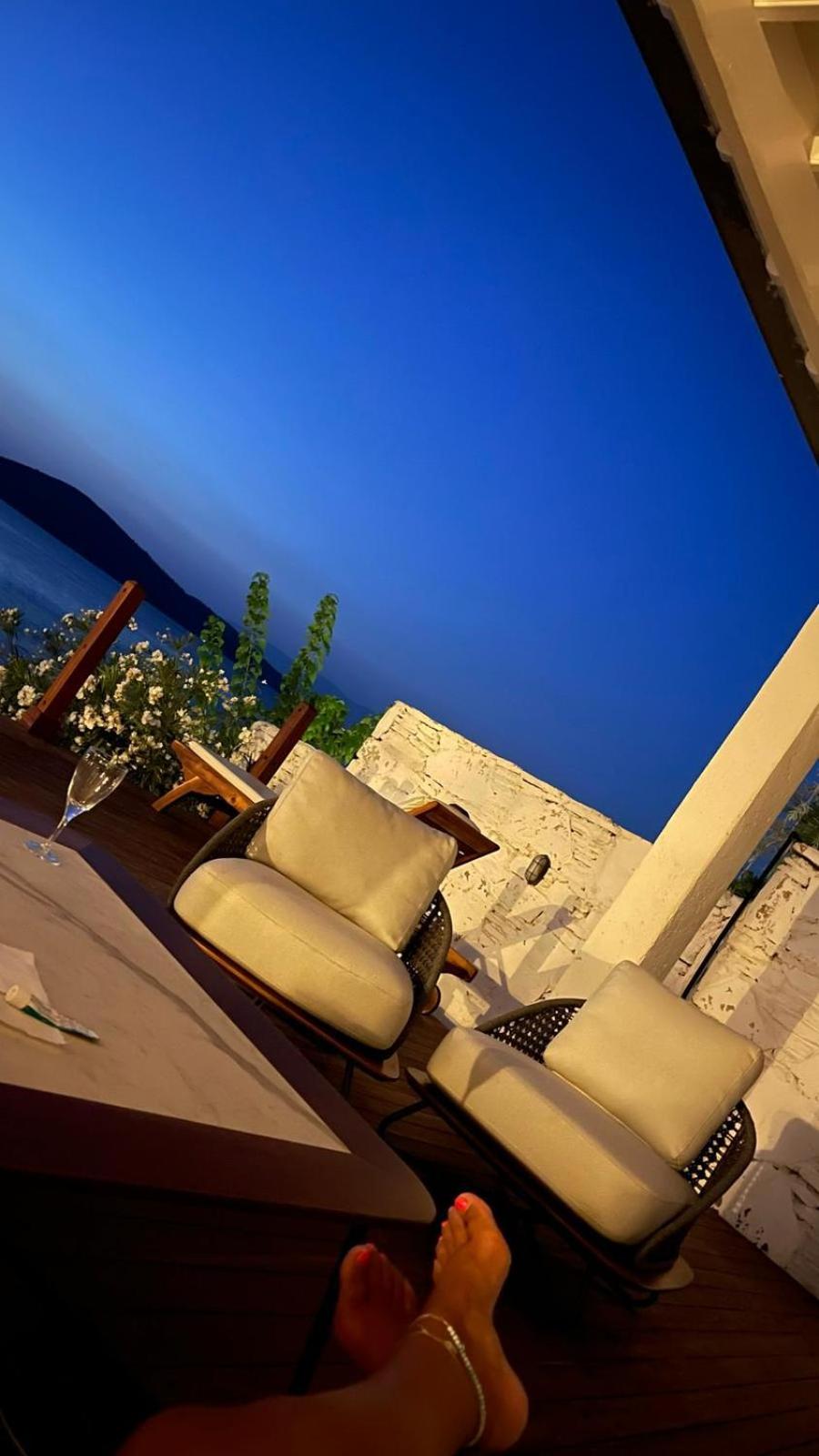 Villa - Beach Front - Photo 89