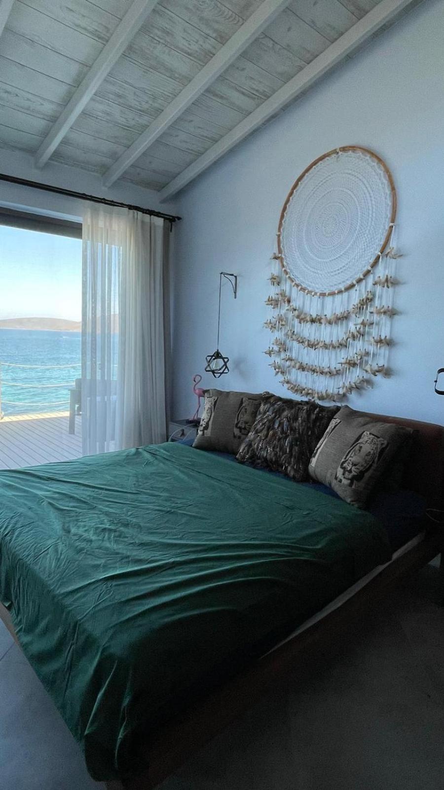 Villa - Beach Front - Photo 84