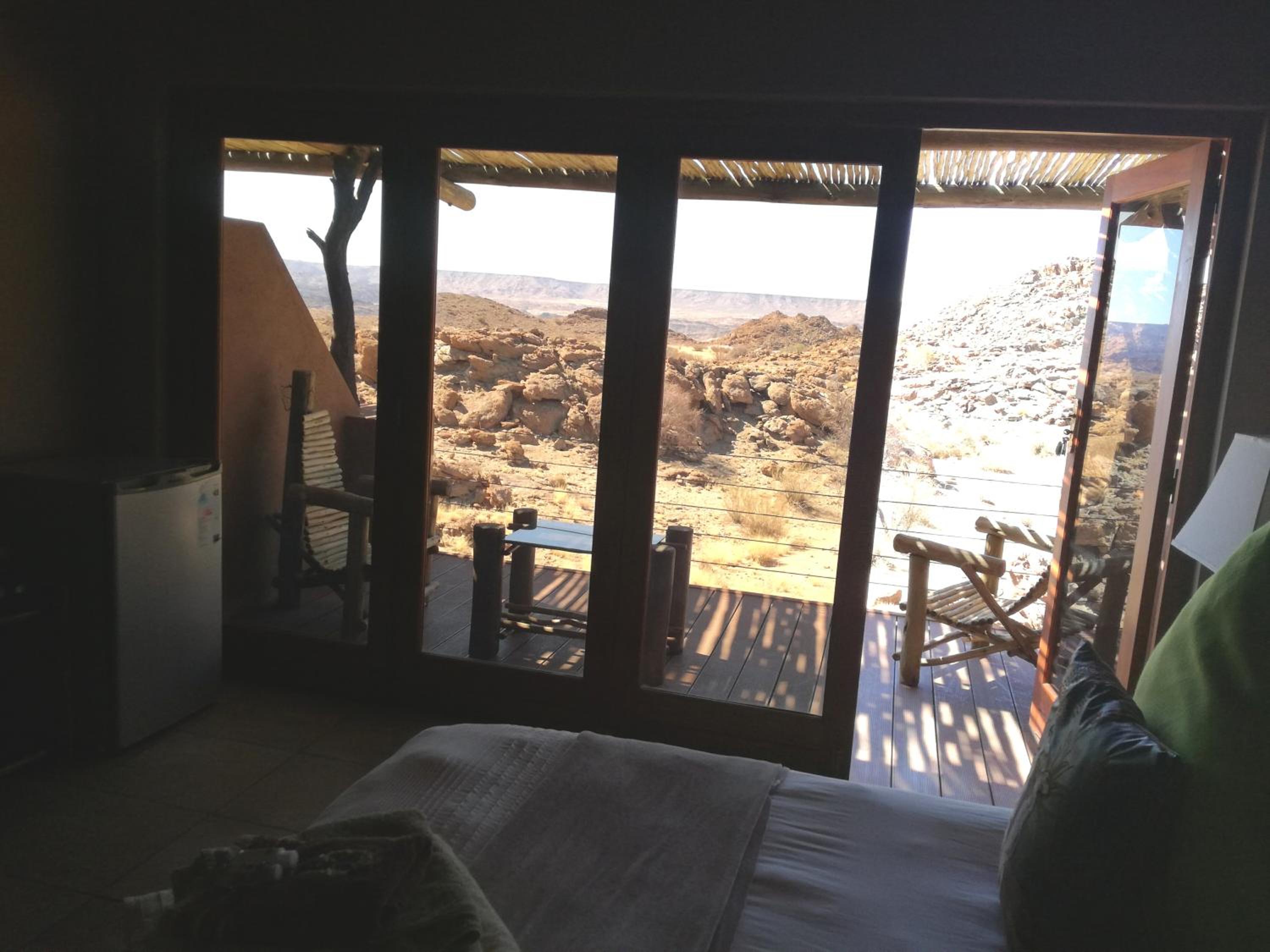 Double or Twin Room with Balcony - Photo 4