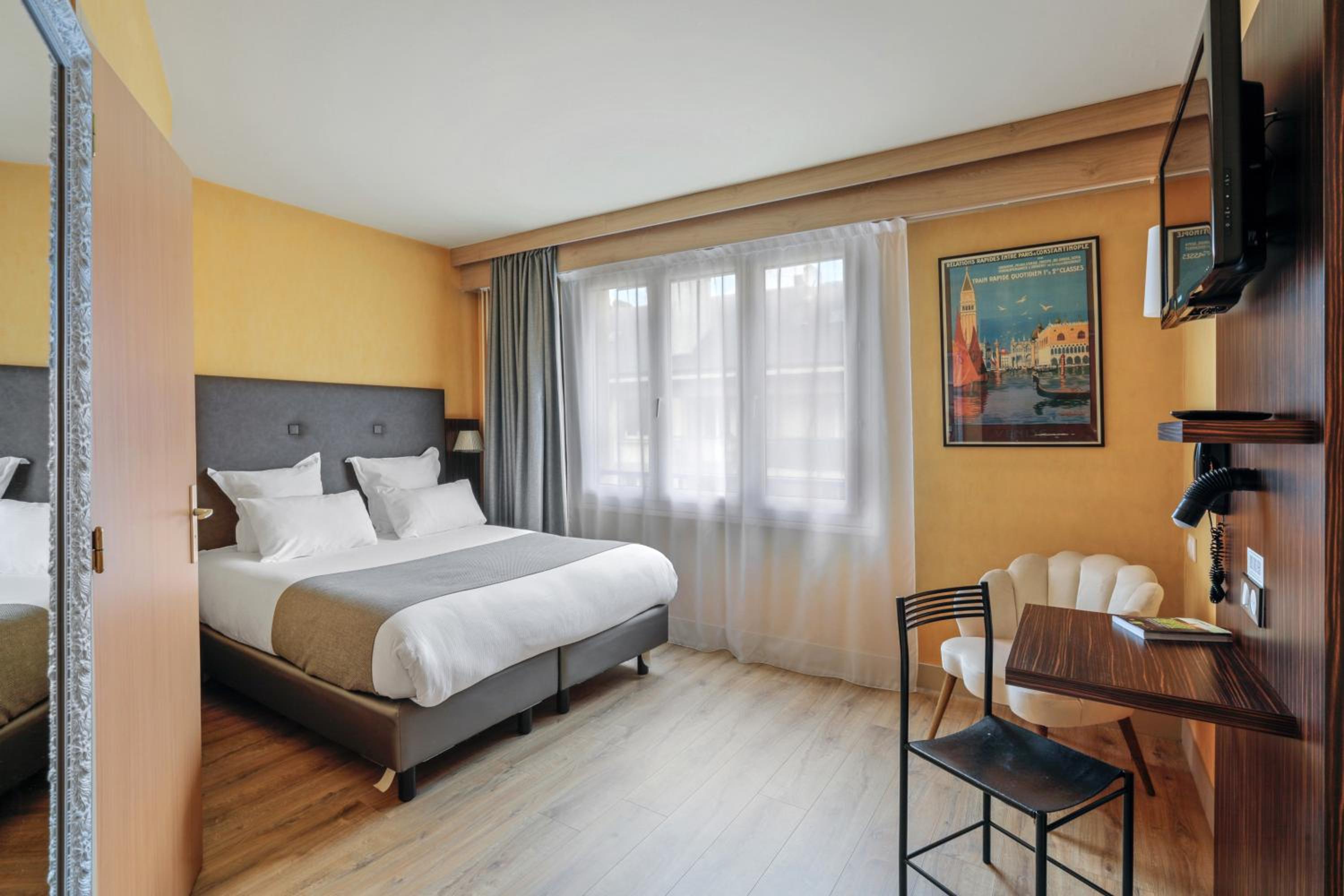 Superior Twin Room photo 2