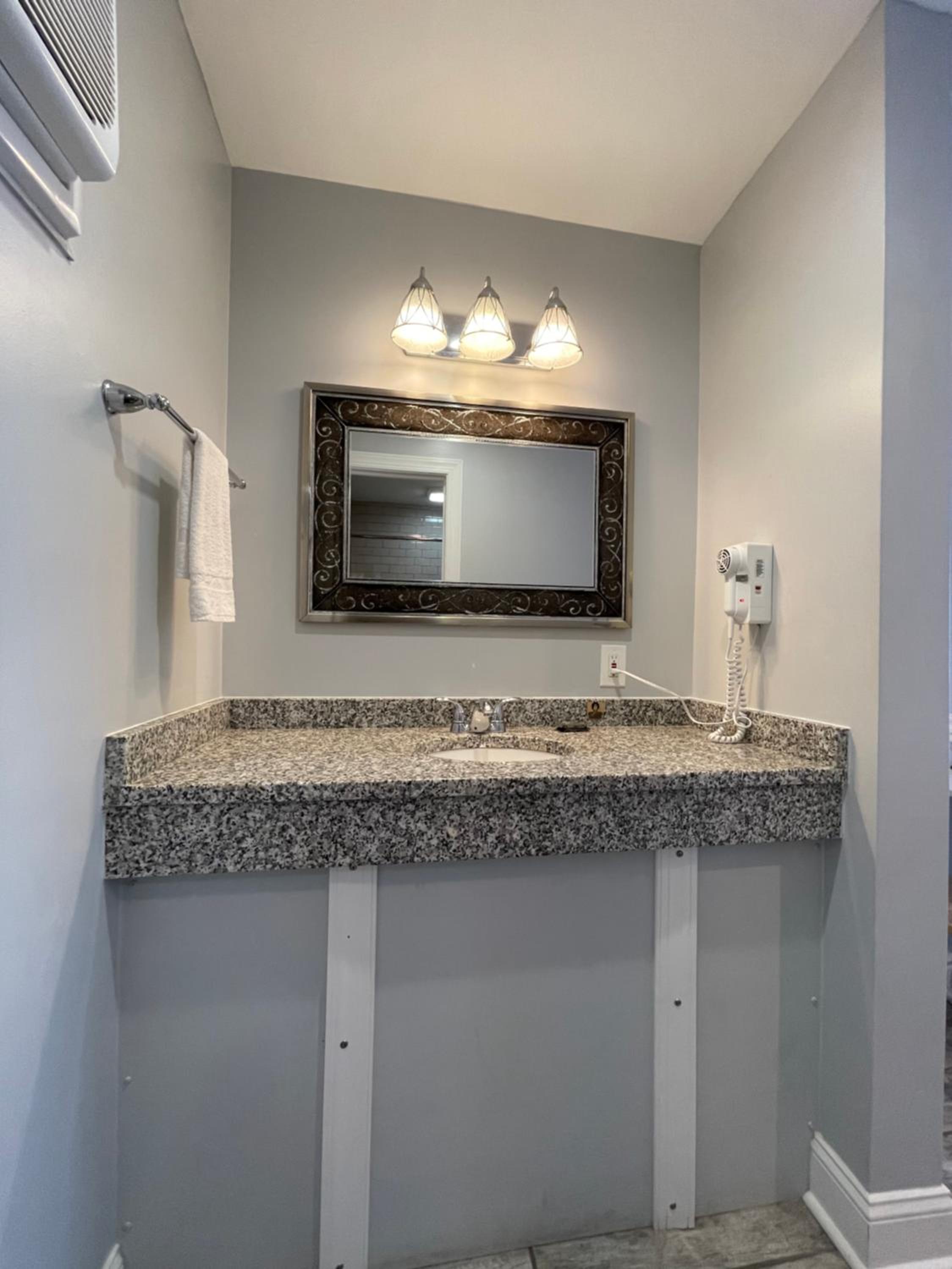 Double Room with Kitchenette - Photo 7