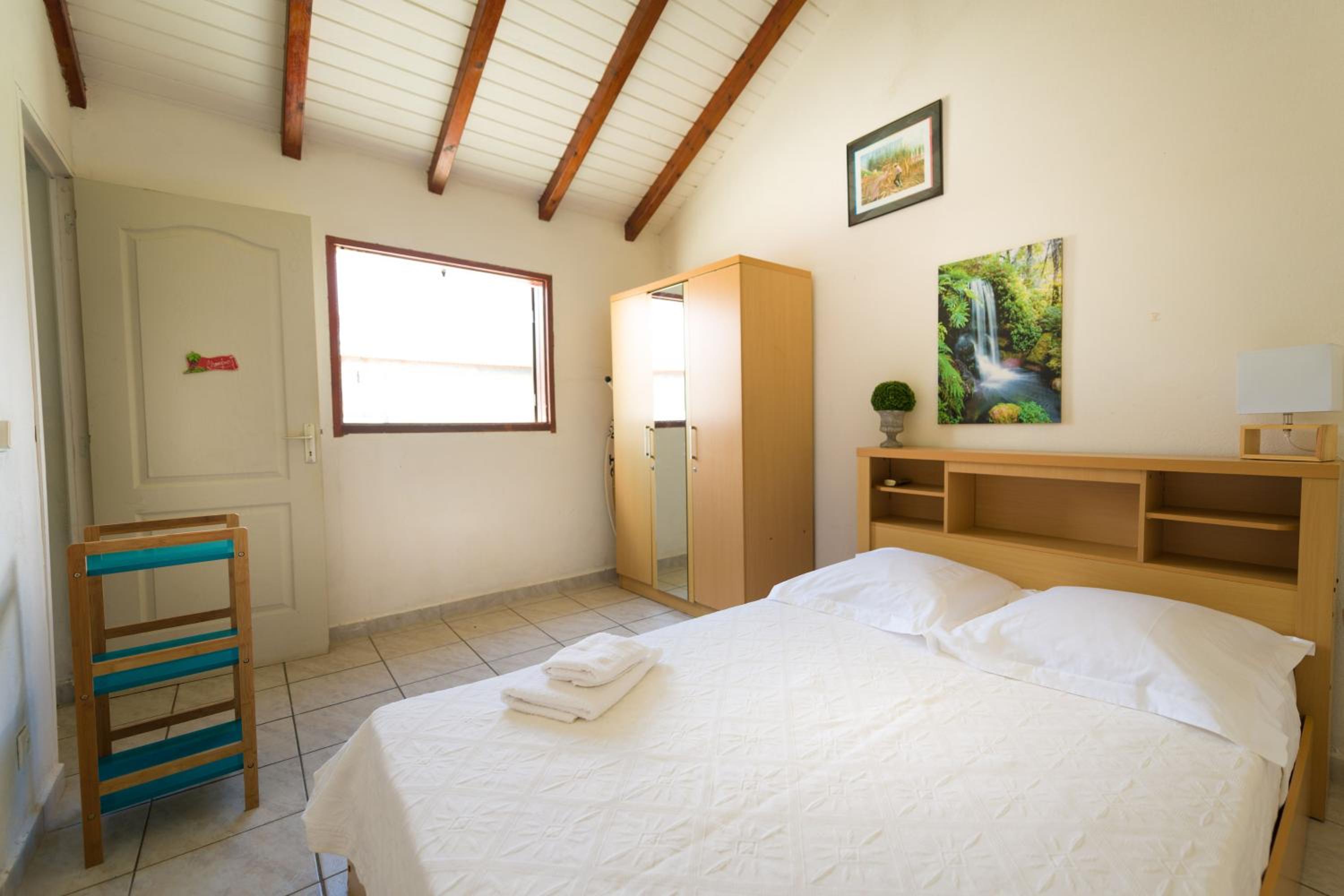 One-Bedroom House photo 3