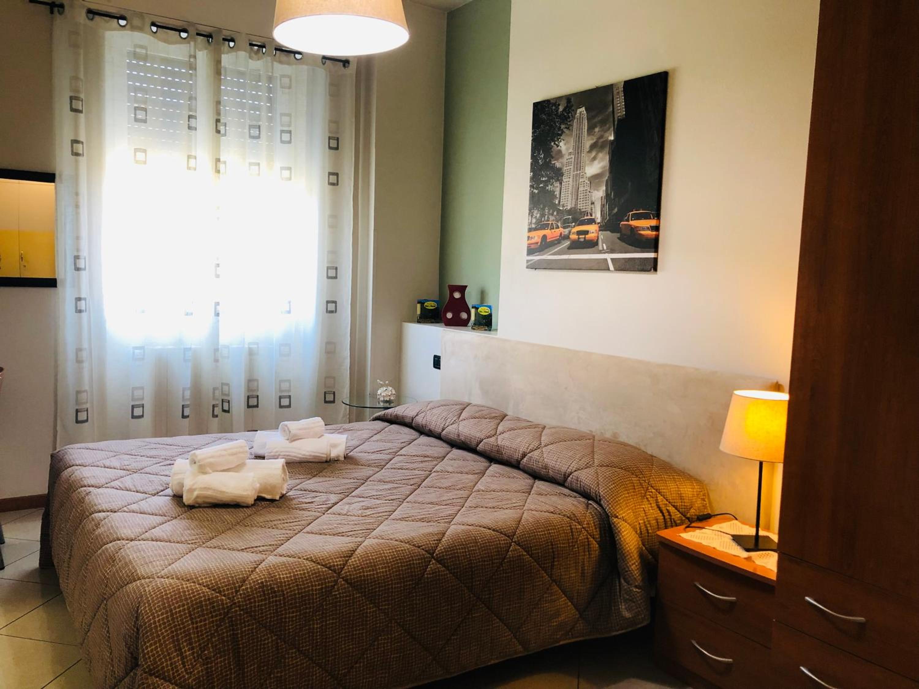 Double Room - Photo 6