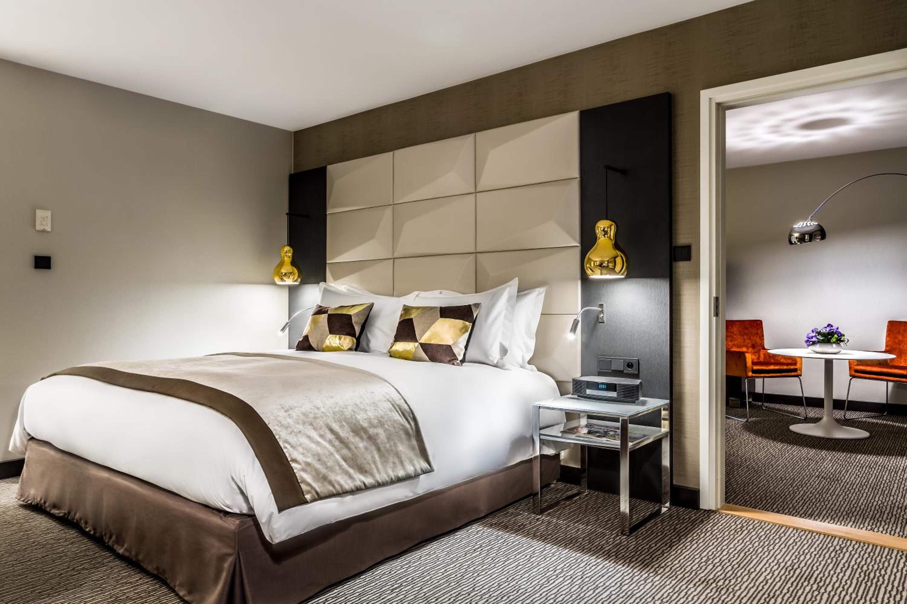 Prestige King Suite - Photo 6