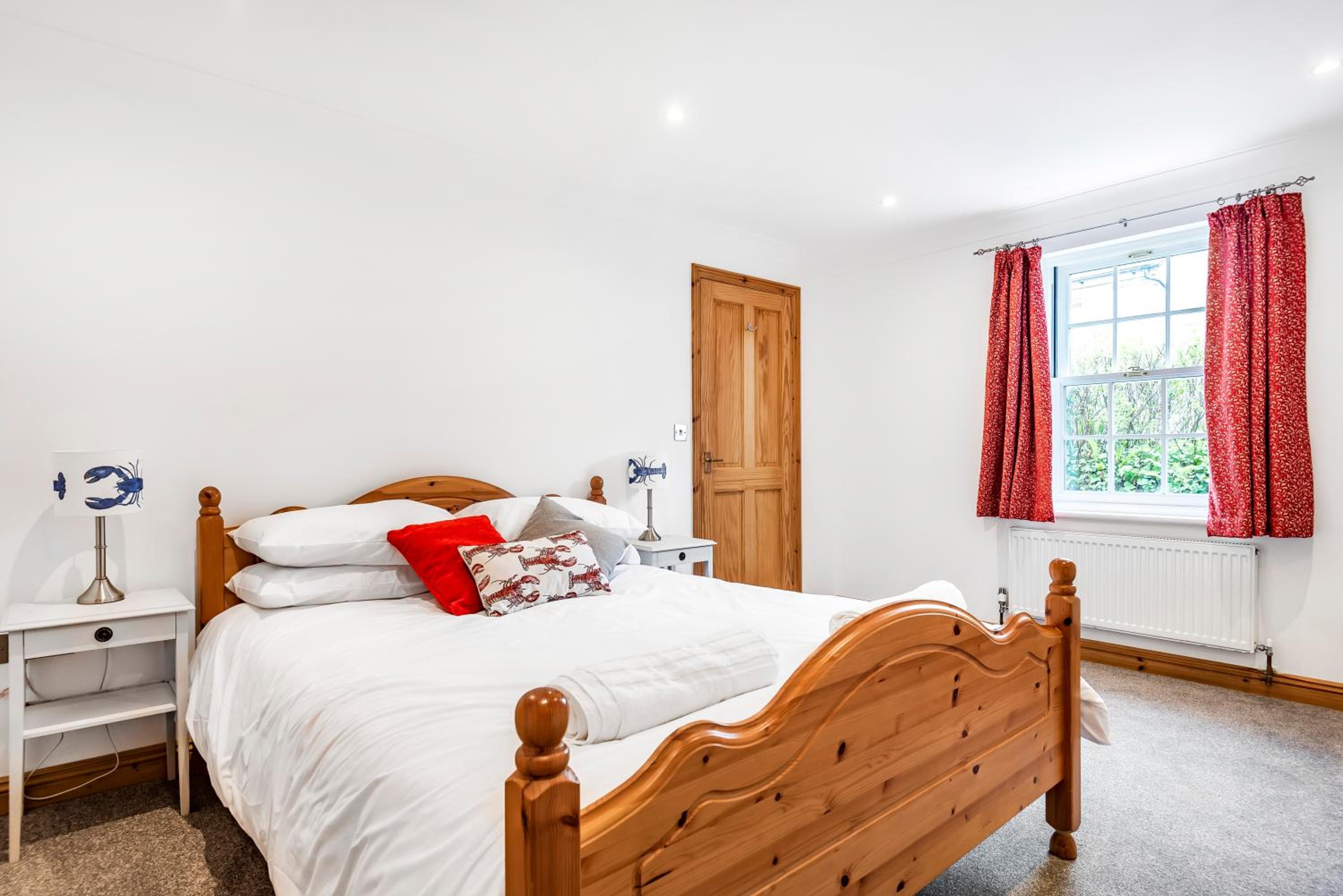 Three-Bedroom House photo 1