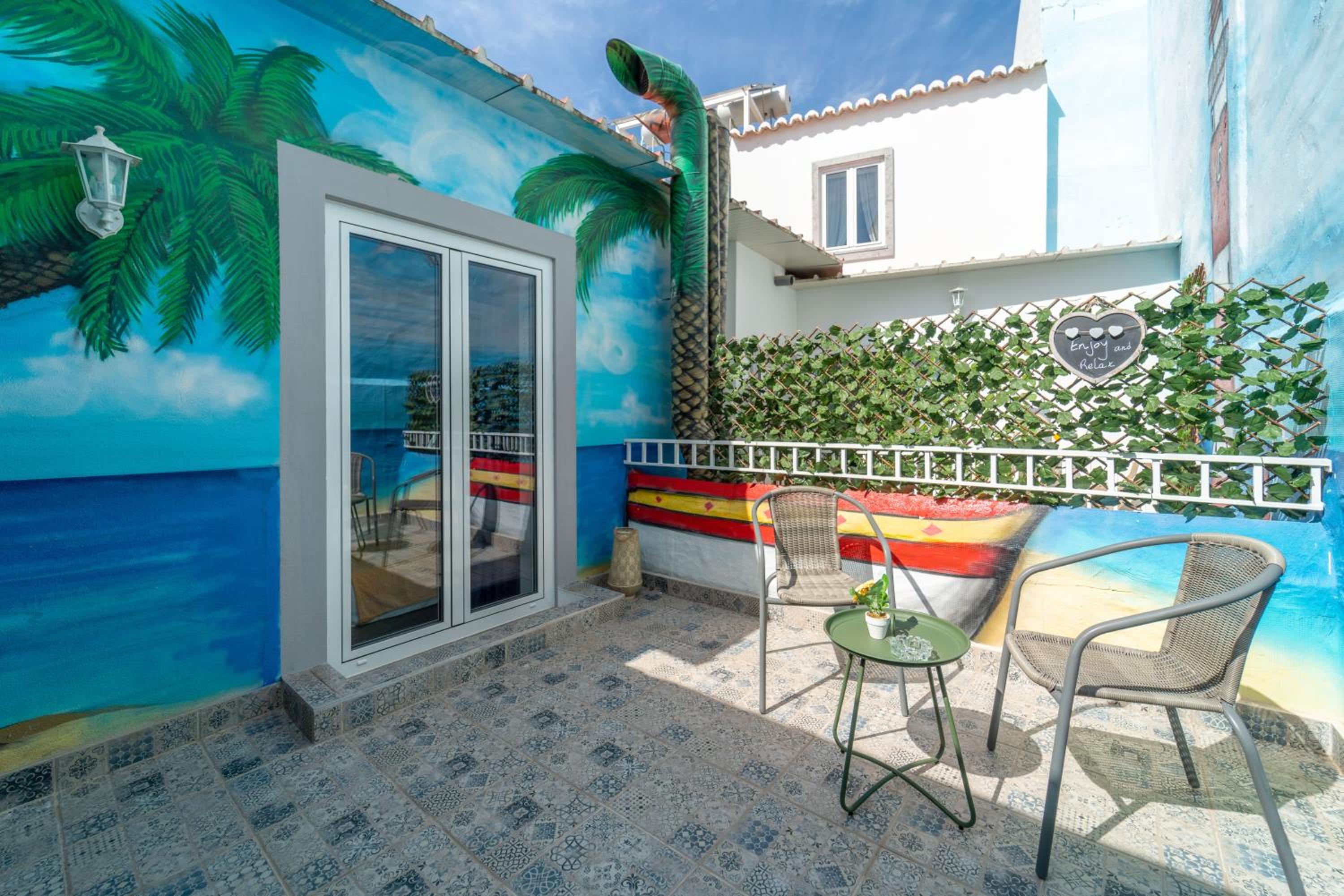 One-Bedroom Apartment with Patio - Photo 3