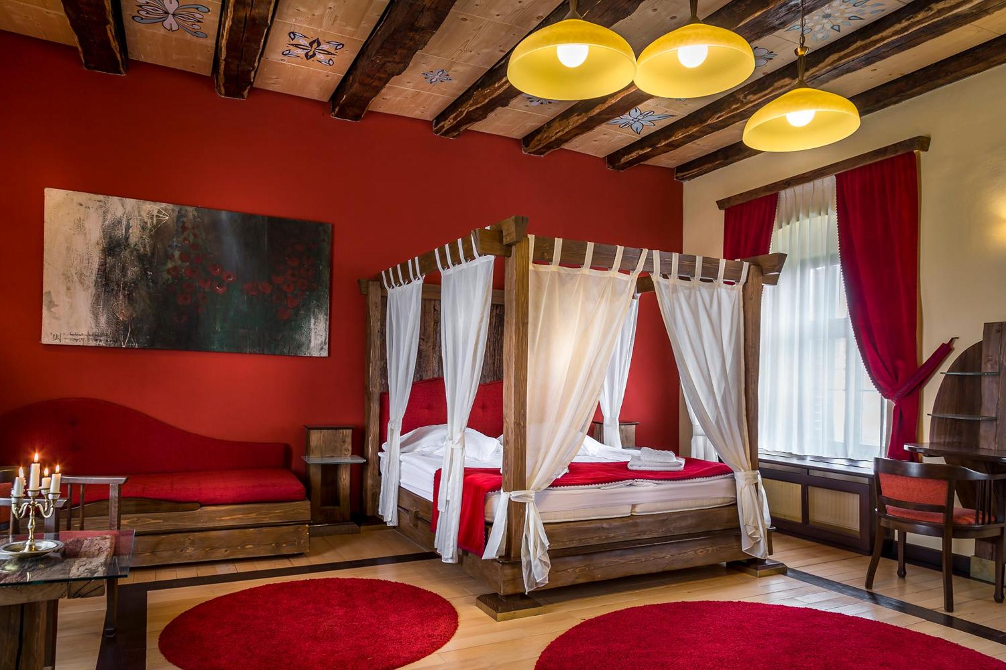 Deluxe King Room photo 3