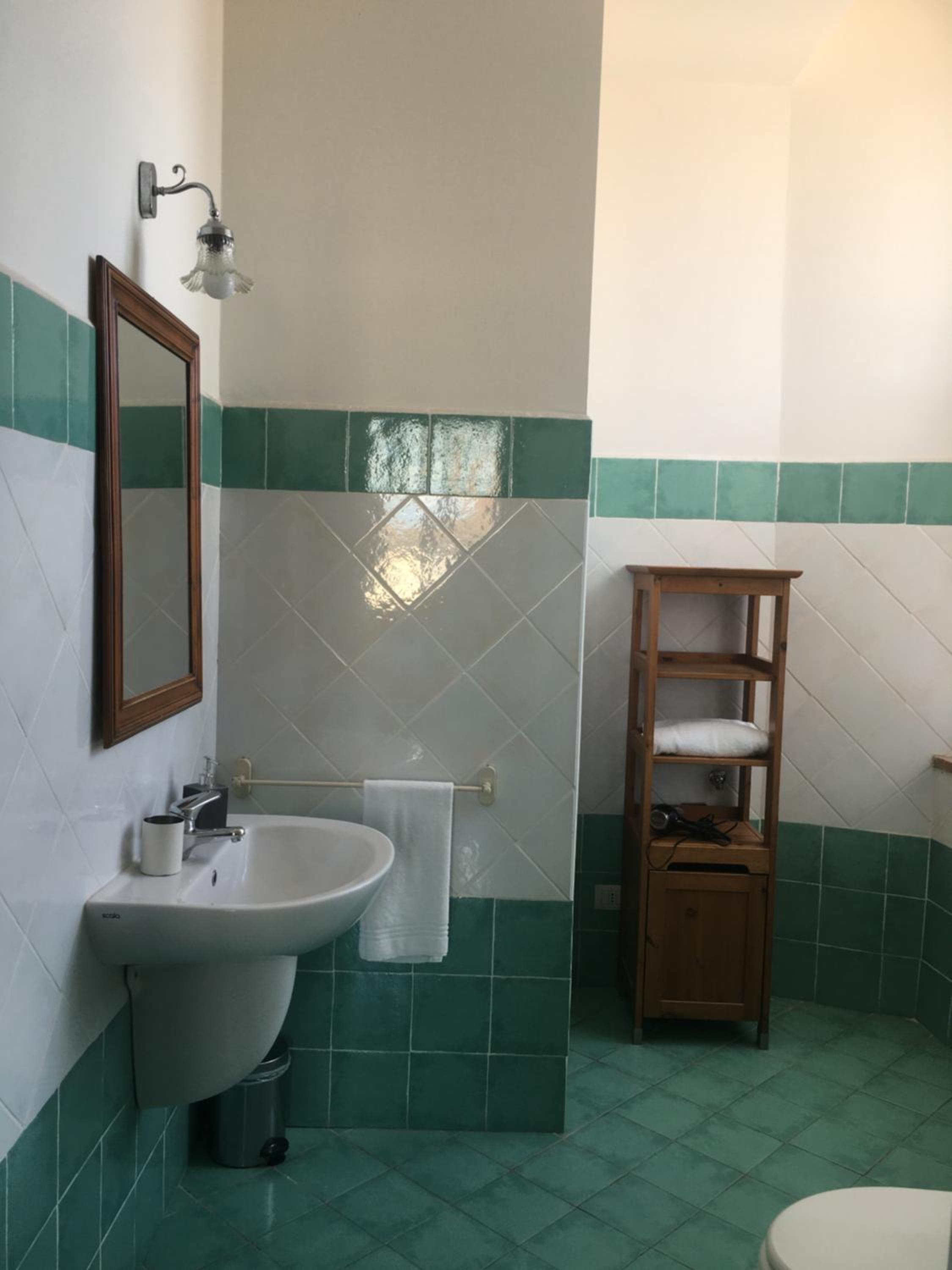 Superior Double or Twin Room - Photo 66