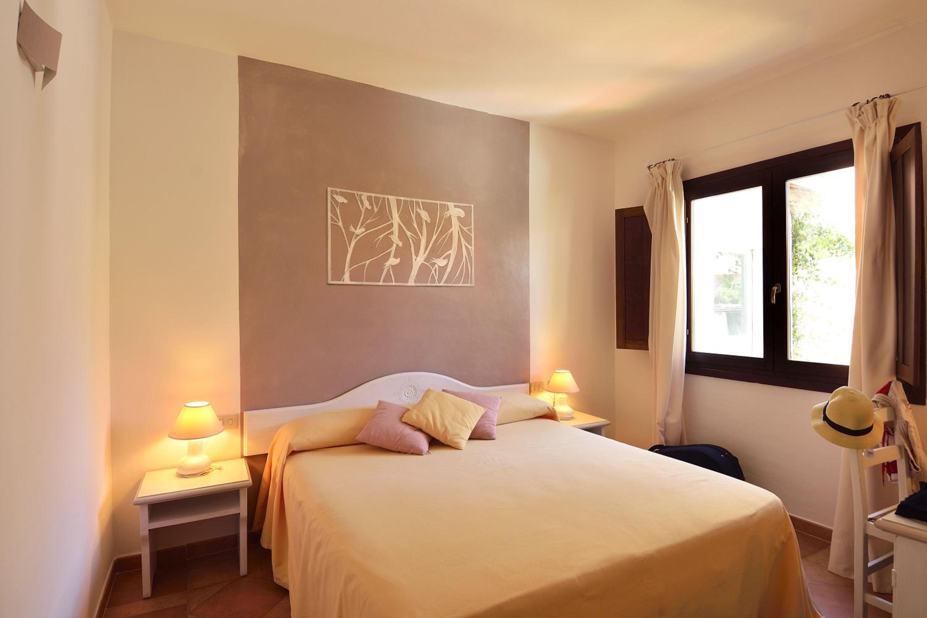 Classic Double Room - Photo 5